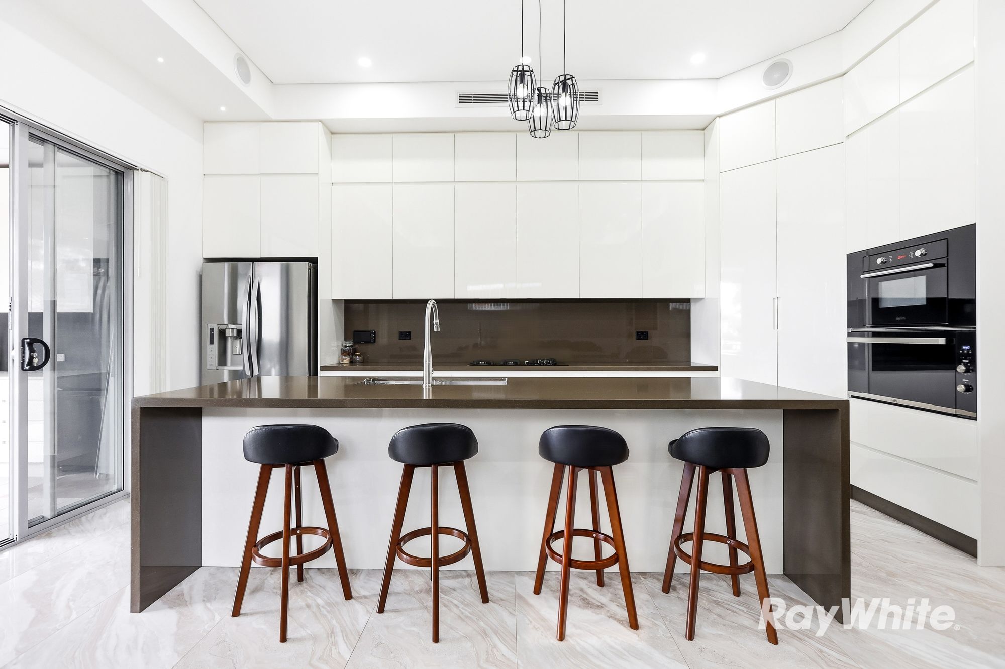 39B Camillo Street — photo 7 of 26
