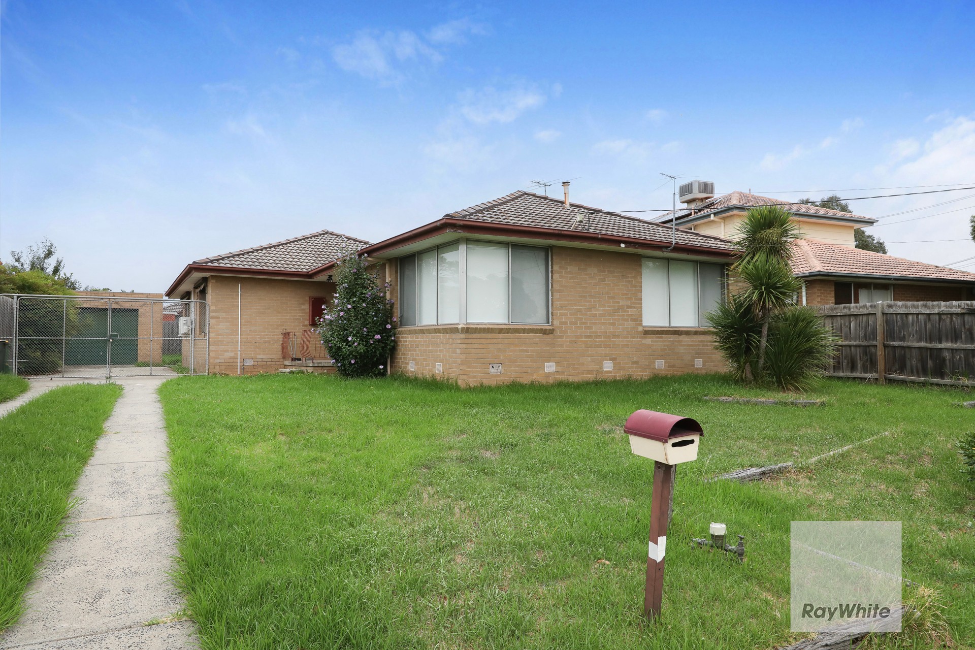 28 Osborne Avenue, Gladstone Park, VIC 3043