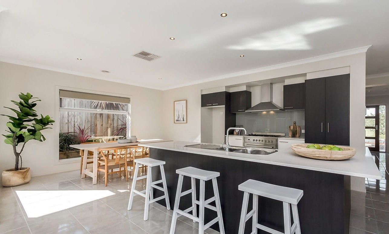 11 Shoaling Drive — photo 7 of 15