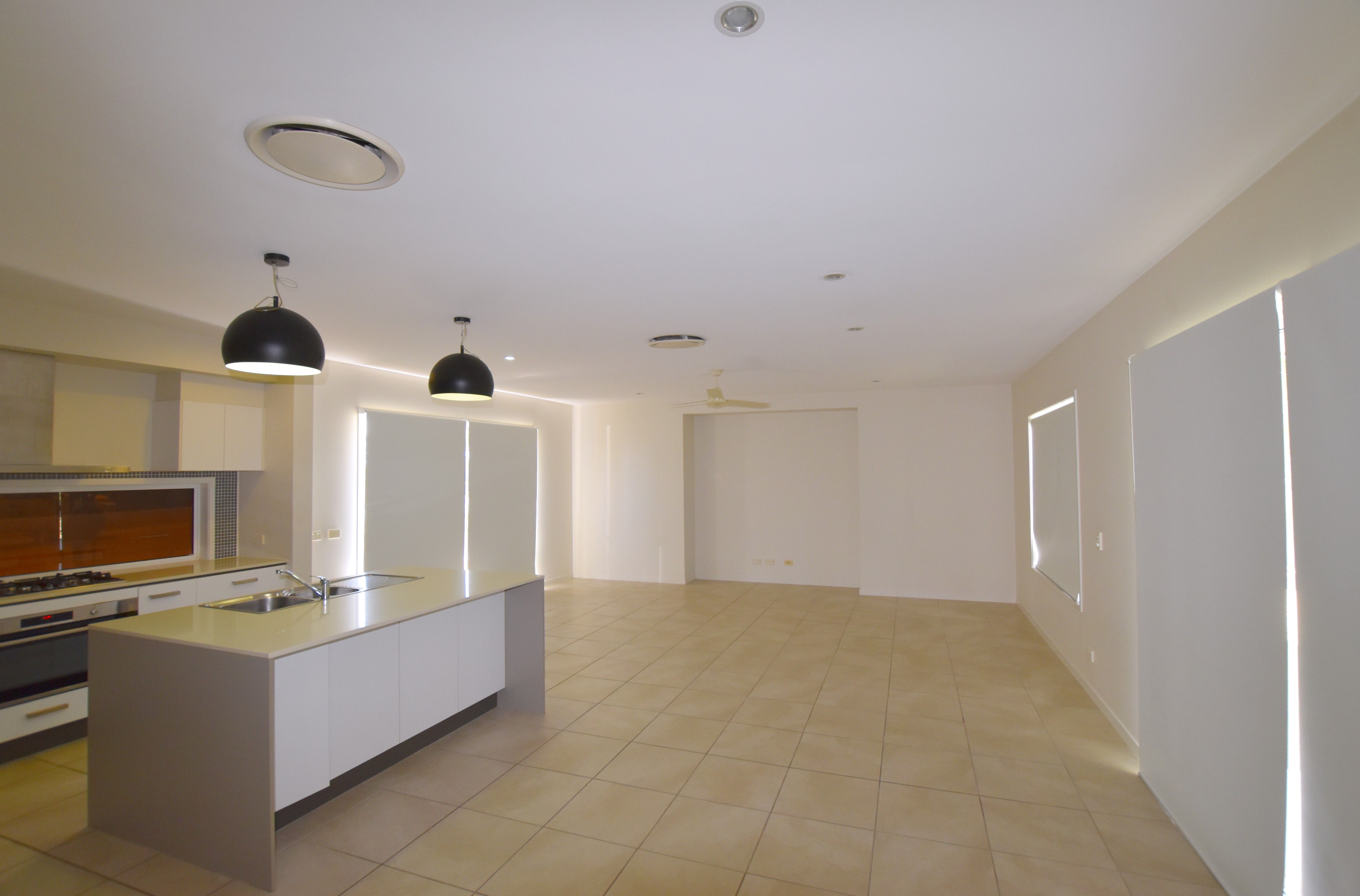 12 Florey Place, New Auckland, QLD 4680