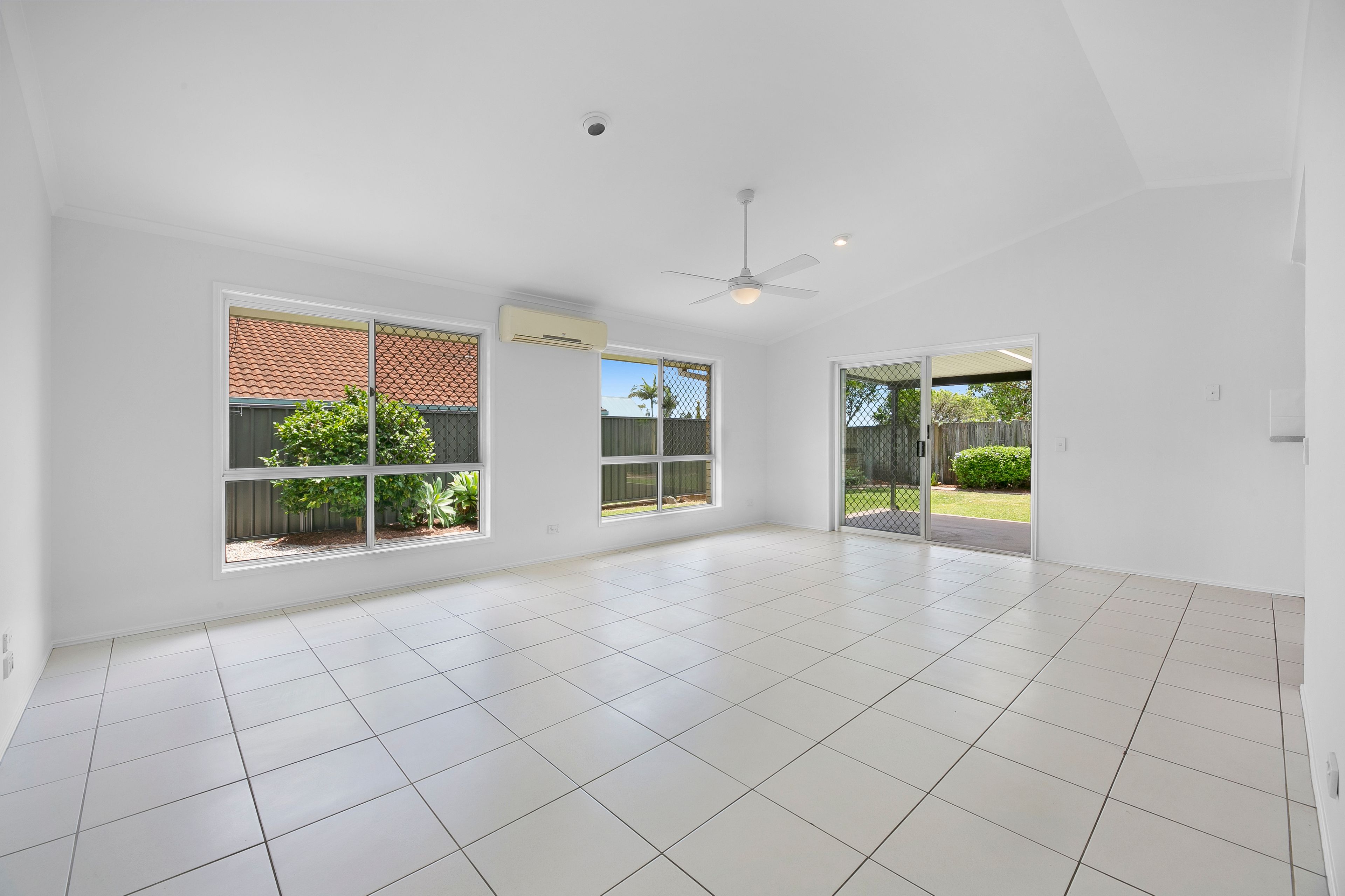 10 Inverness Court, Nerang, QLD 4211