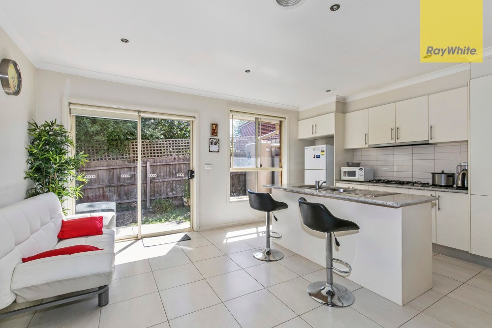 2/5 Logan Court, Noble Park, VIC 3174