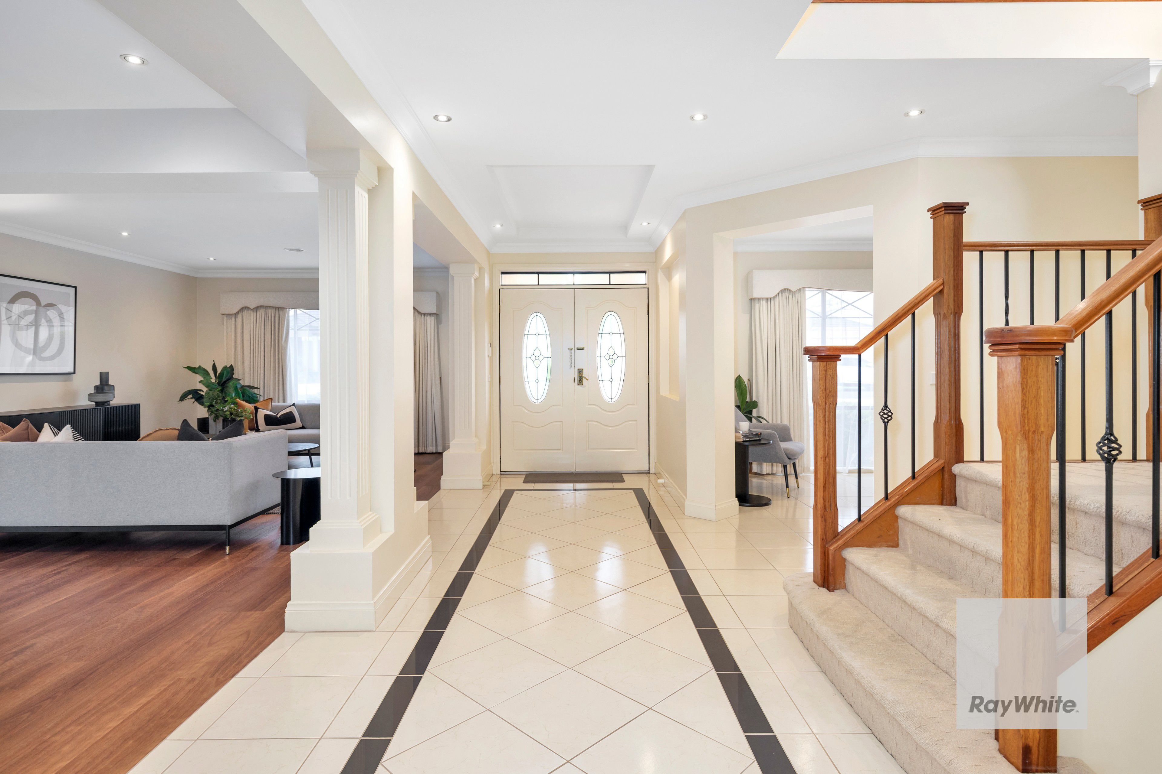 35 Loddon Drive, Taylors Hill, VIC 3037