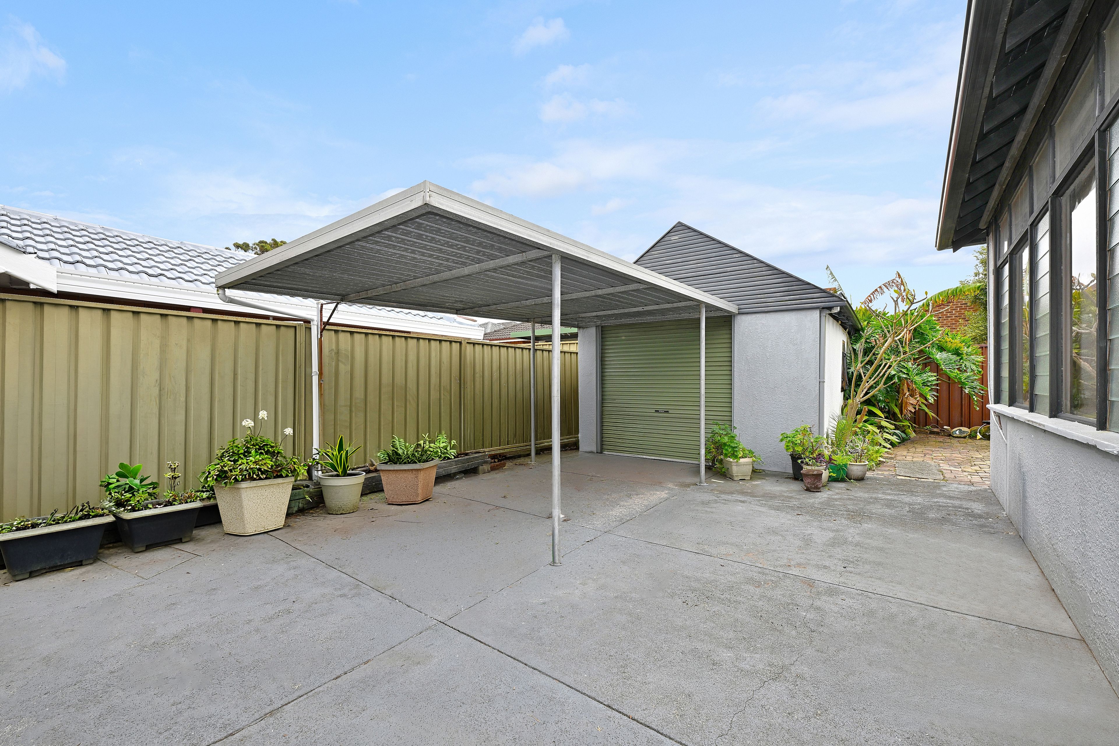 12 Boyce Road — photo 4 of 17