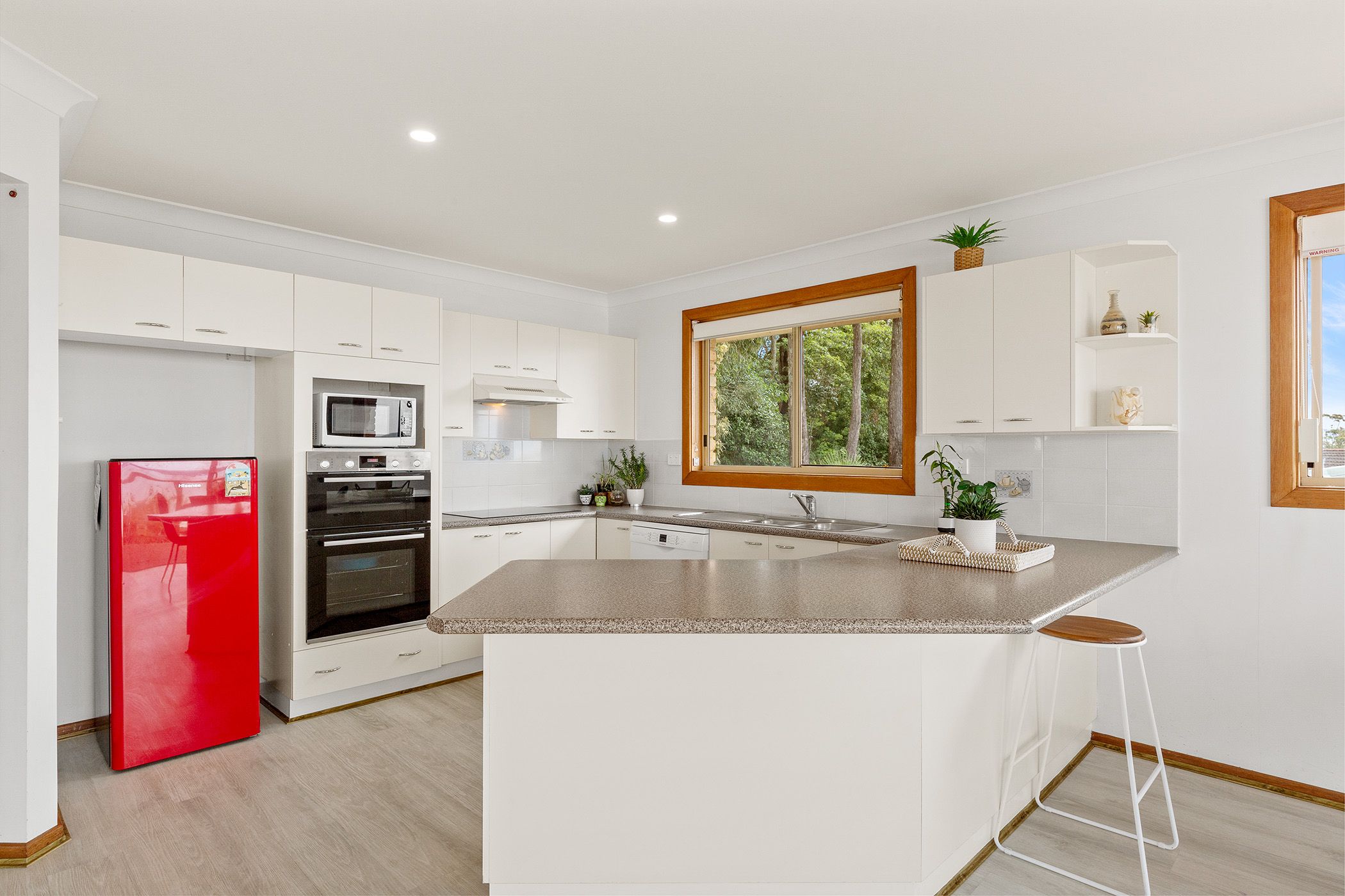 33 Irene Crescent — photo 6 of 19