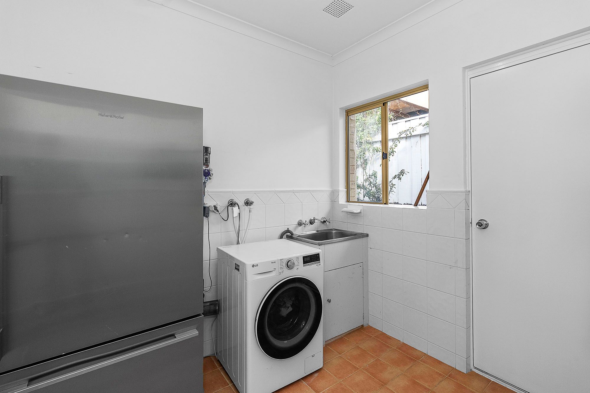 29B Lawley Street — photo 23 of 30