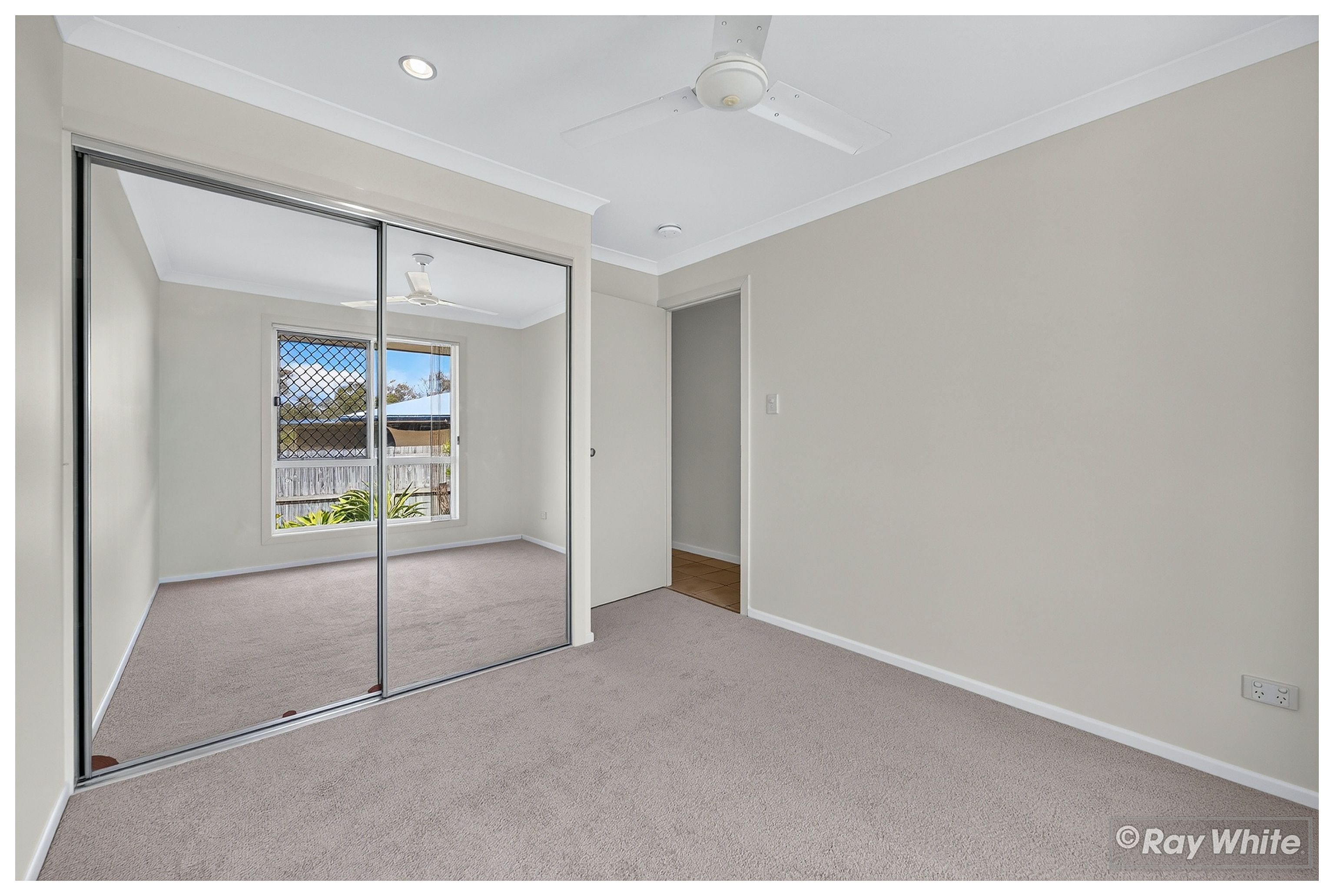 24 Lilydale Close — photo 20 of 30