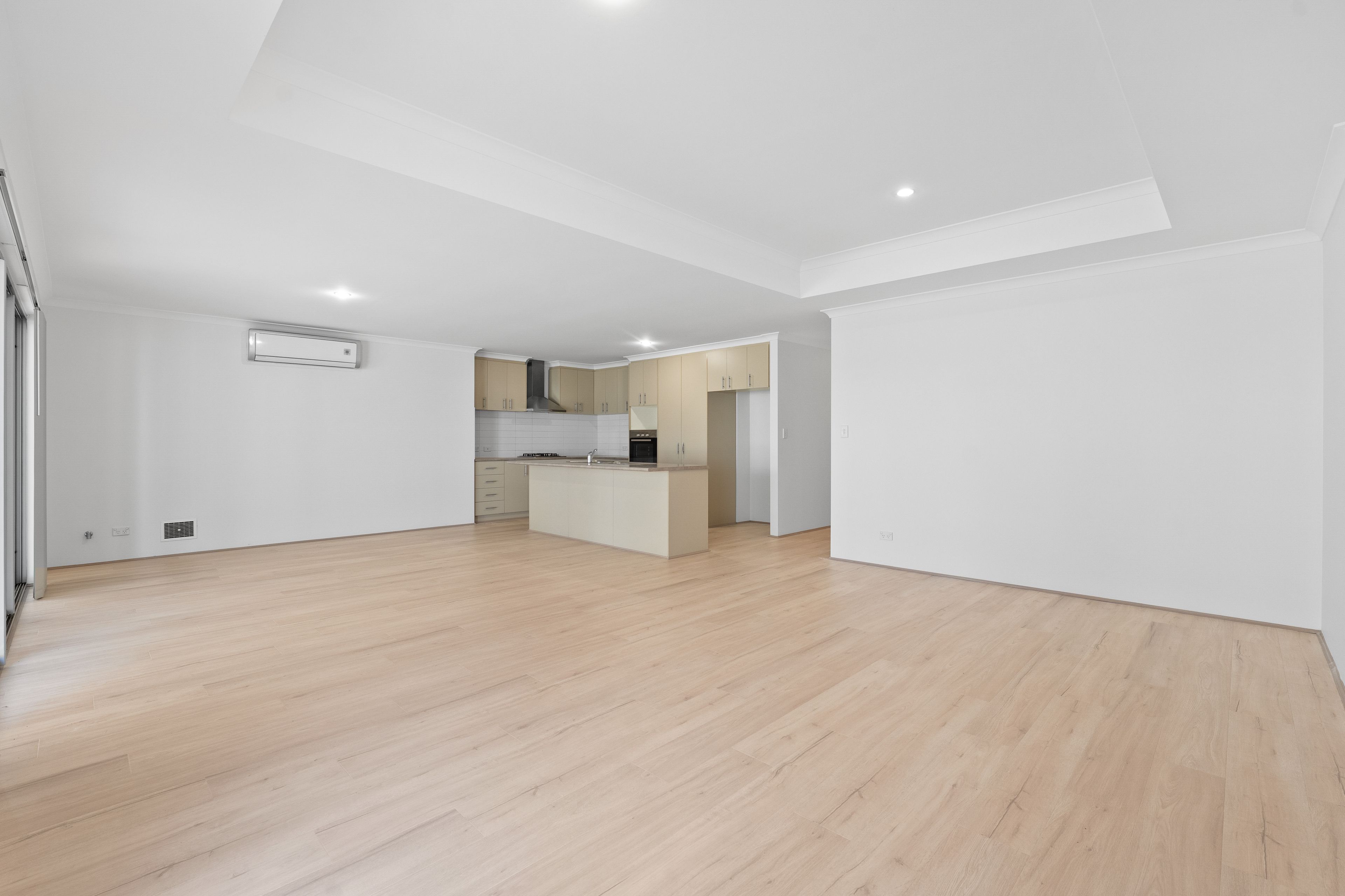 14 Lucan Lane — photo 13 of 30