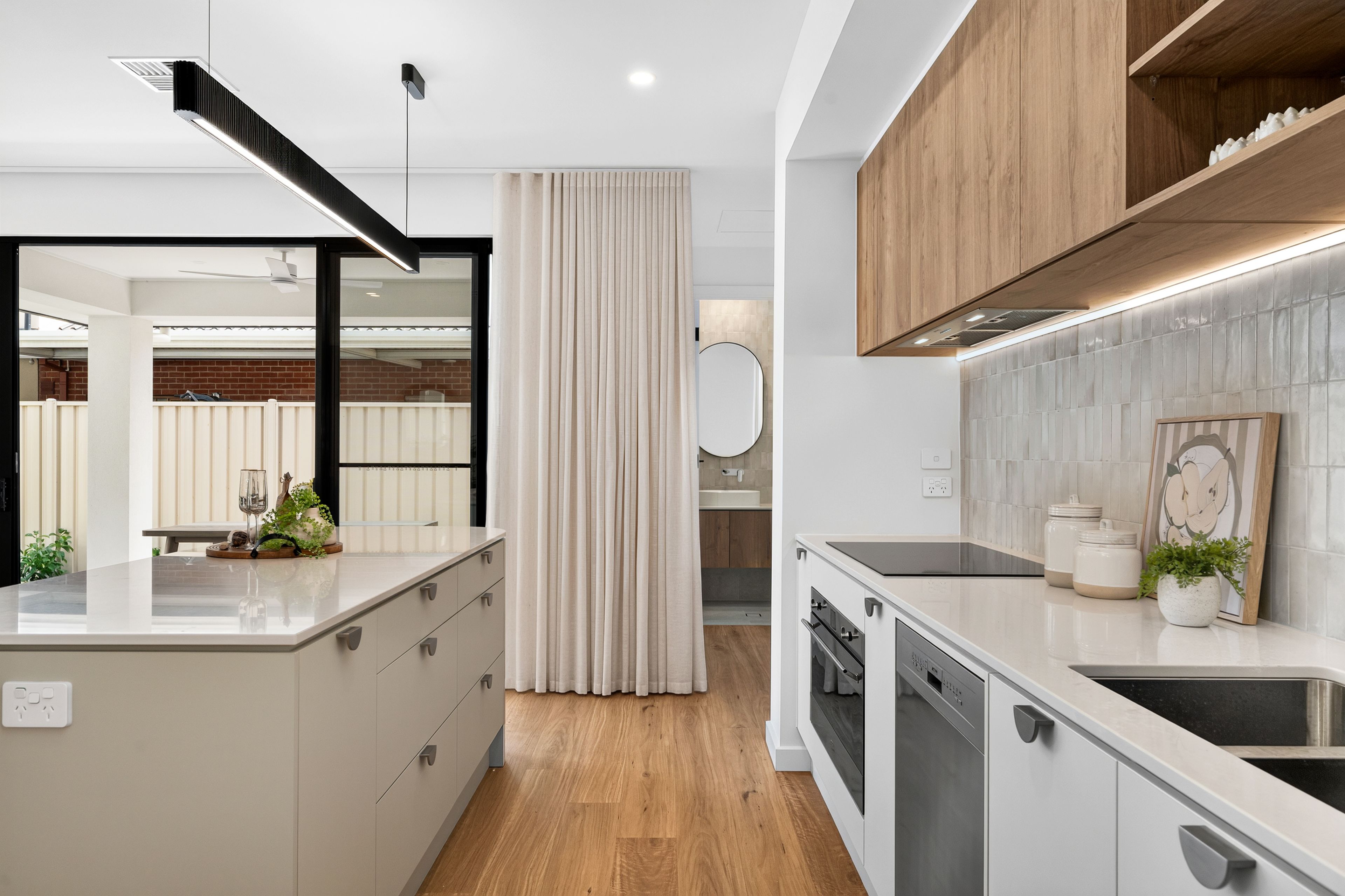 8 McArthur Street — photo 10 of 30