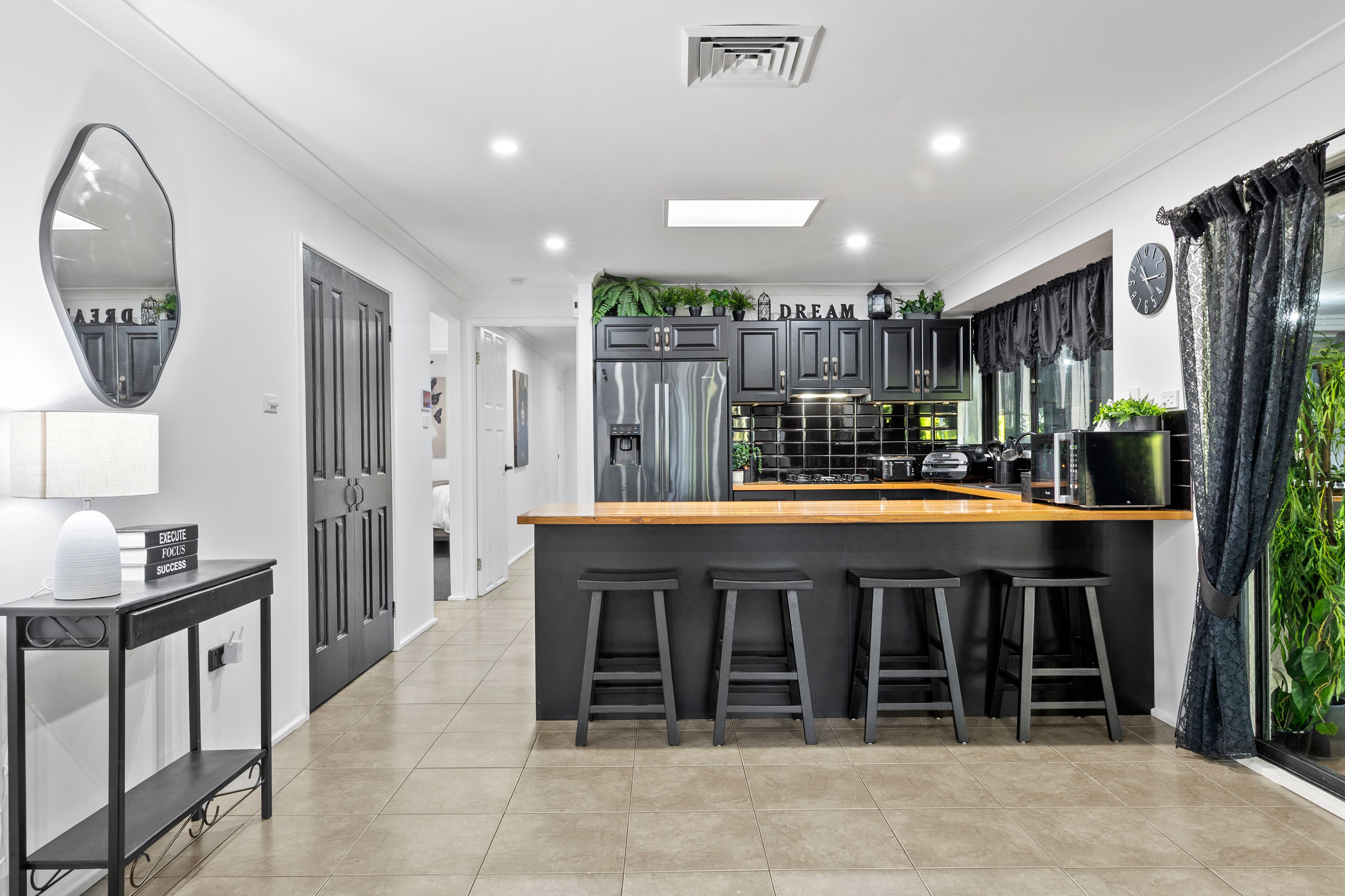 9 Tukkara Place — photo 3 of 21