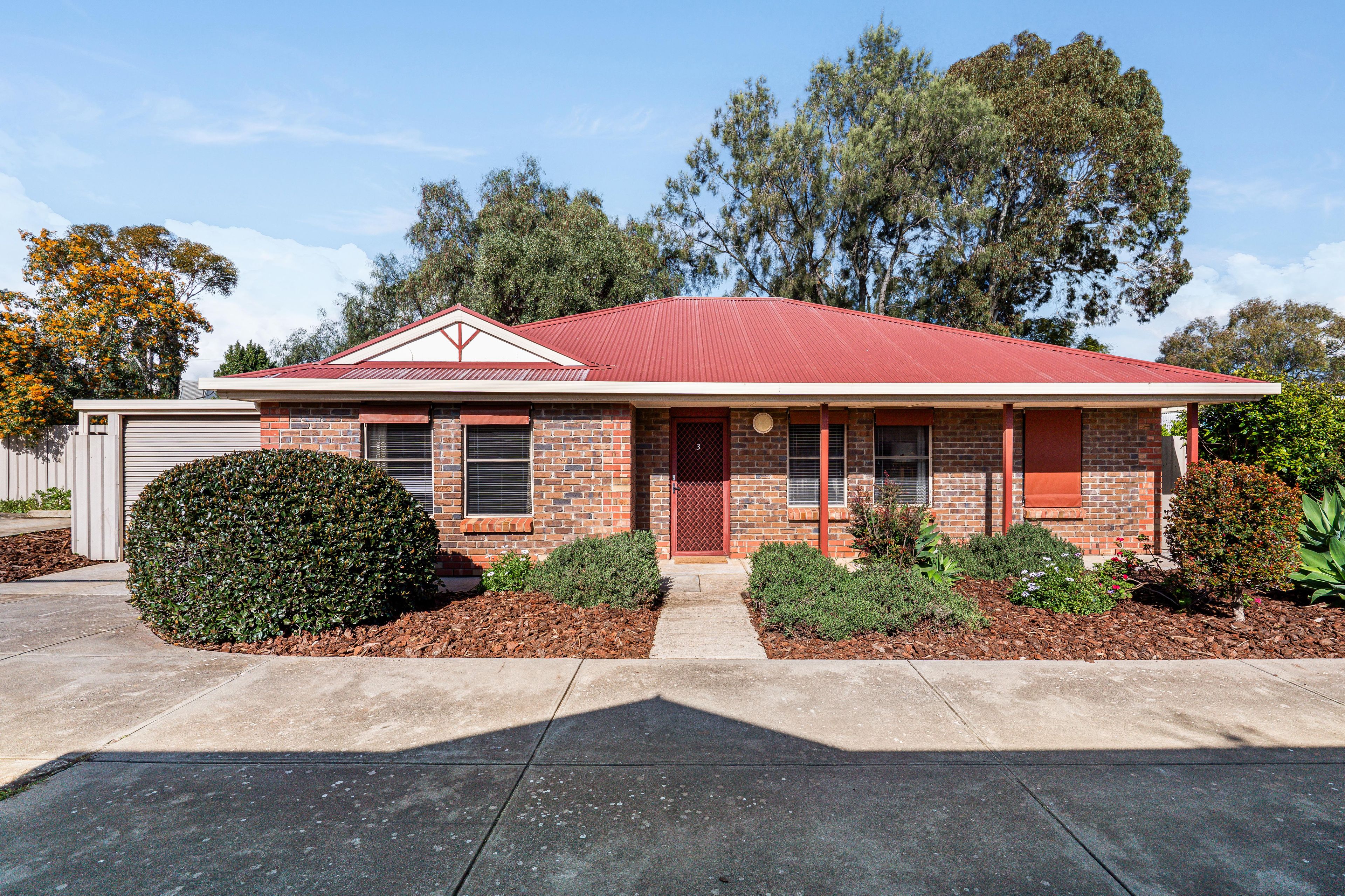 3/4 Couche Street — photo from Ray White Flinders Park