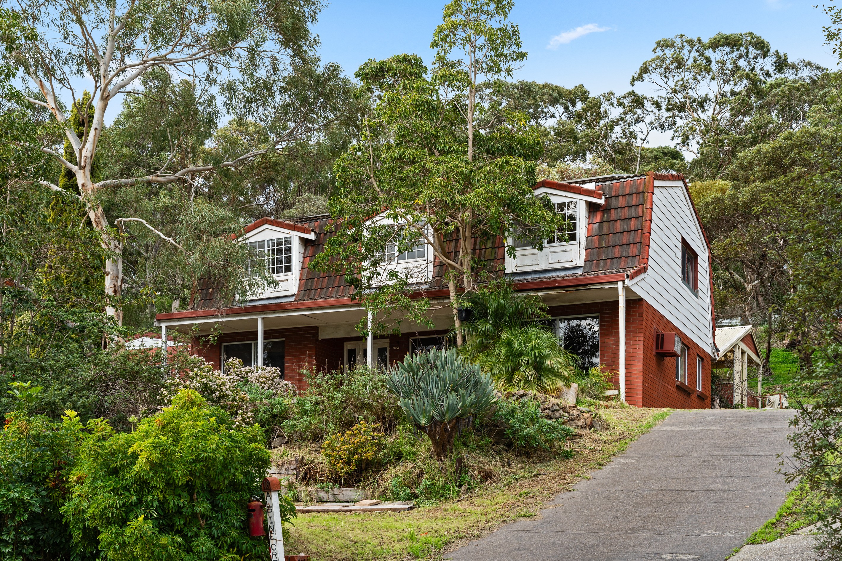 18 Alpine Court, Happy Valley, SA 5159