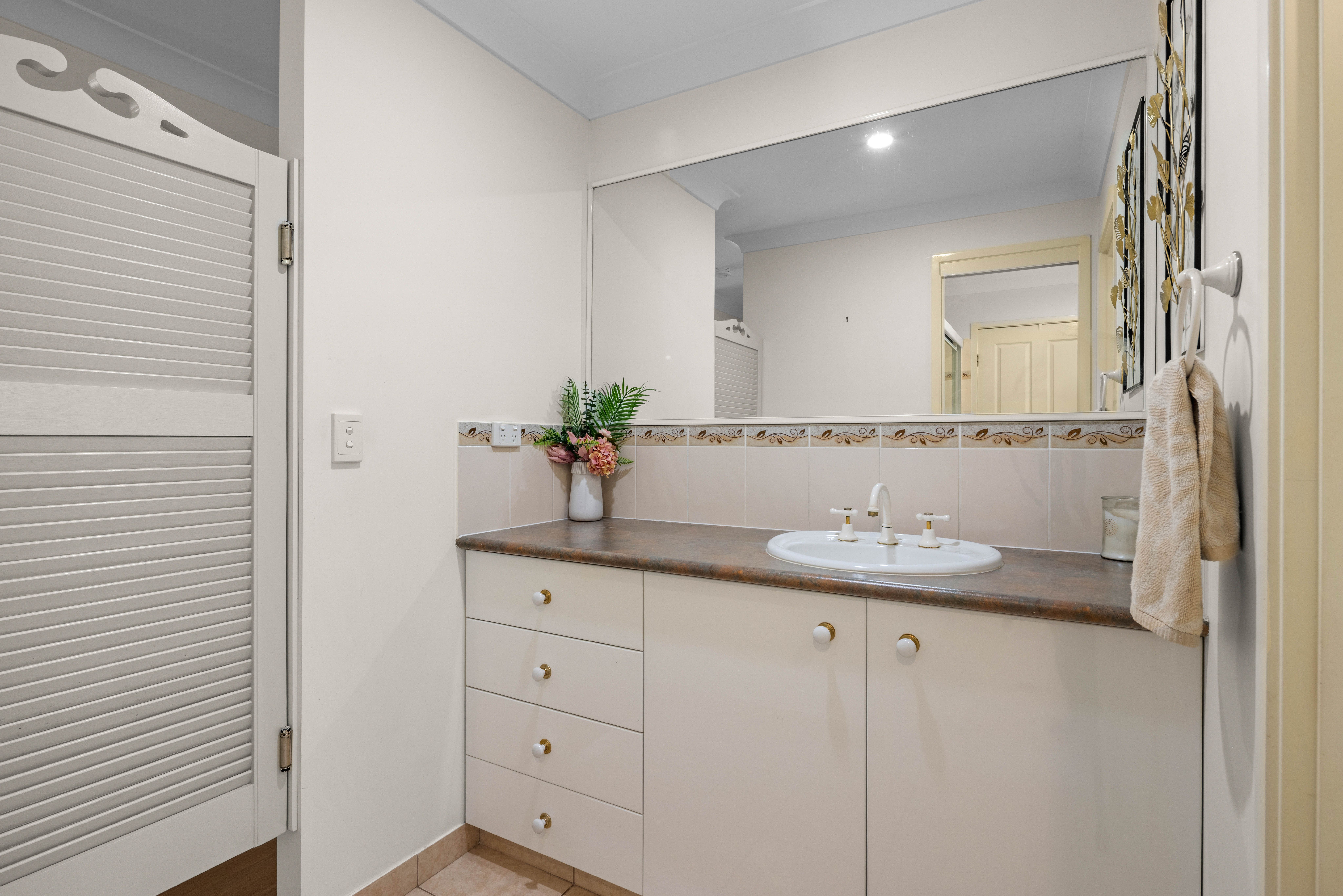 15-21 Plover Court — photo 16 of 30