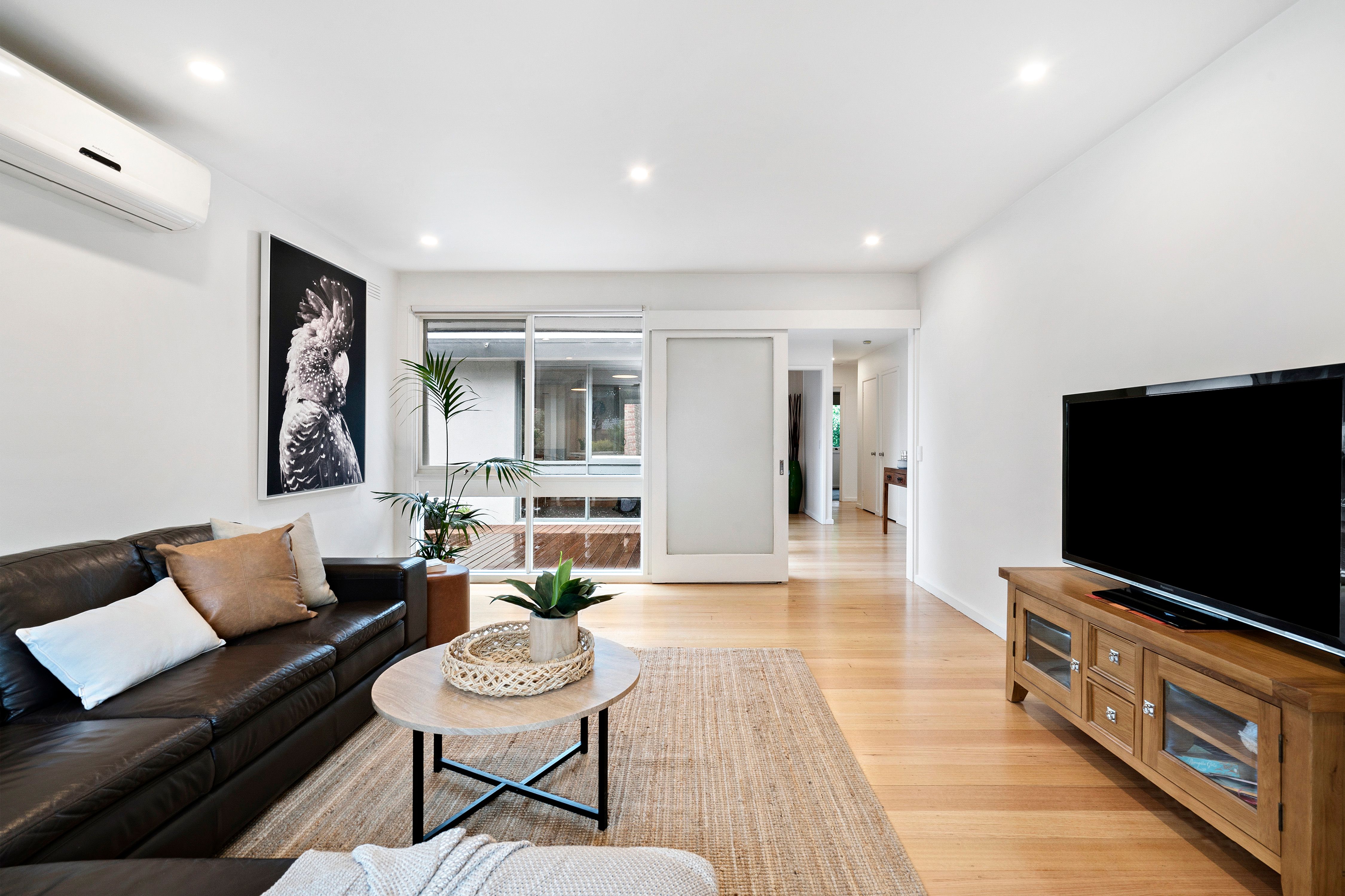 11 Minton Drive, Frankston, VIC 3199