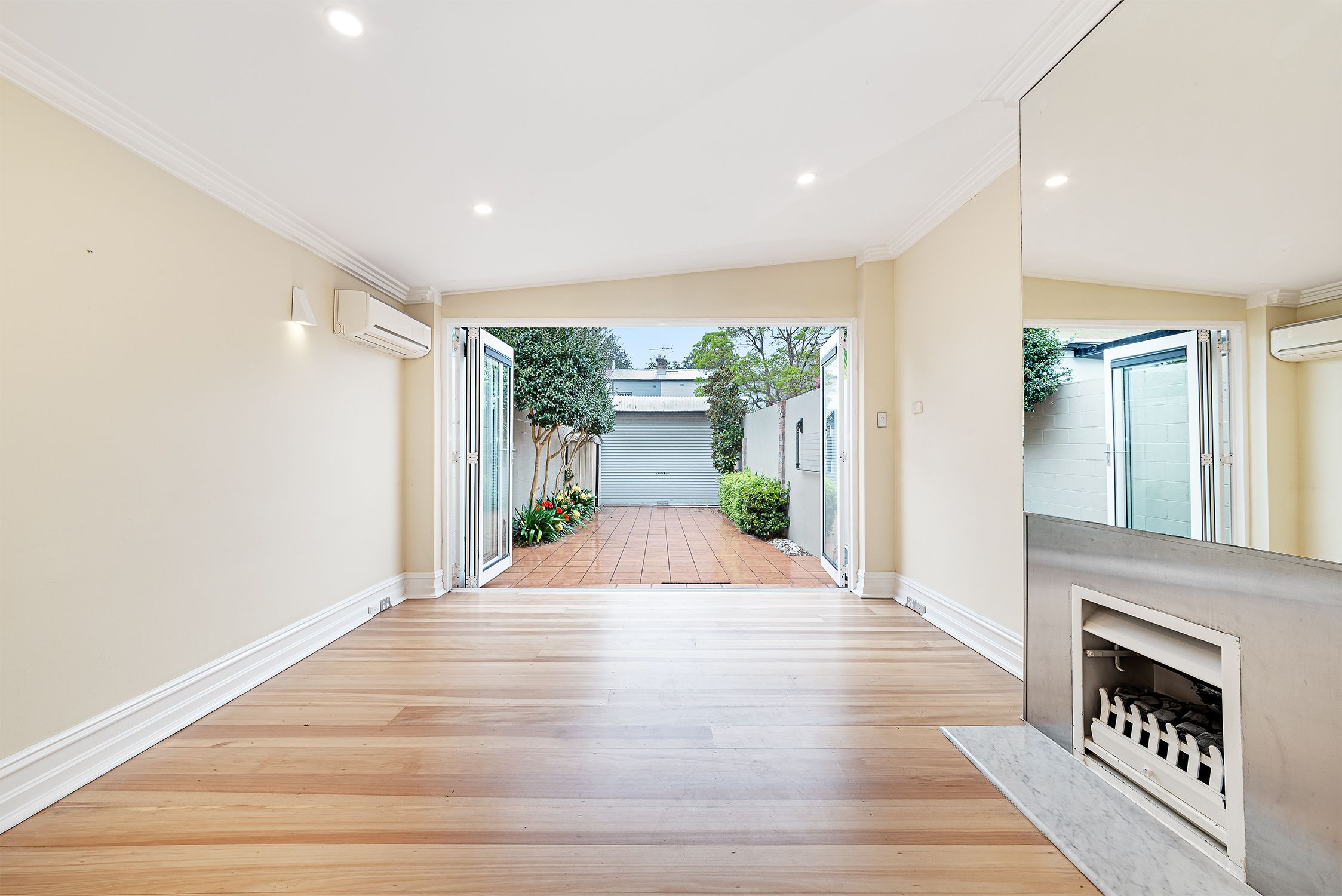 708 Bourke Street — photo 5 of 15