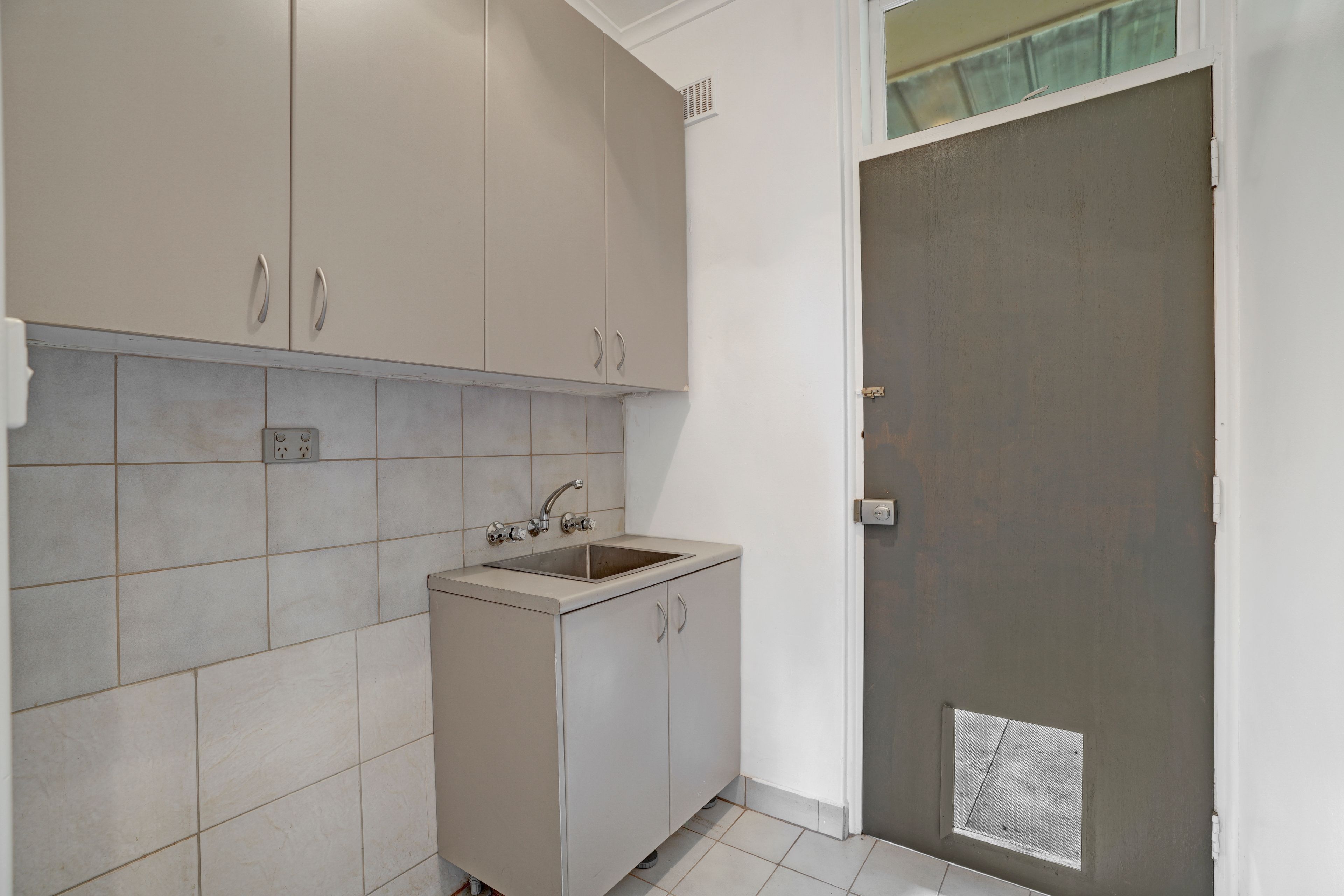 8 Lynore Avenue — photo 10 of 15