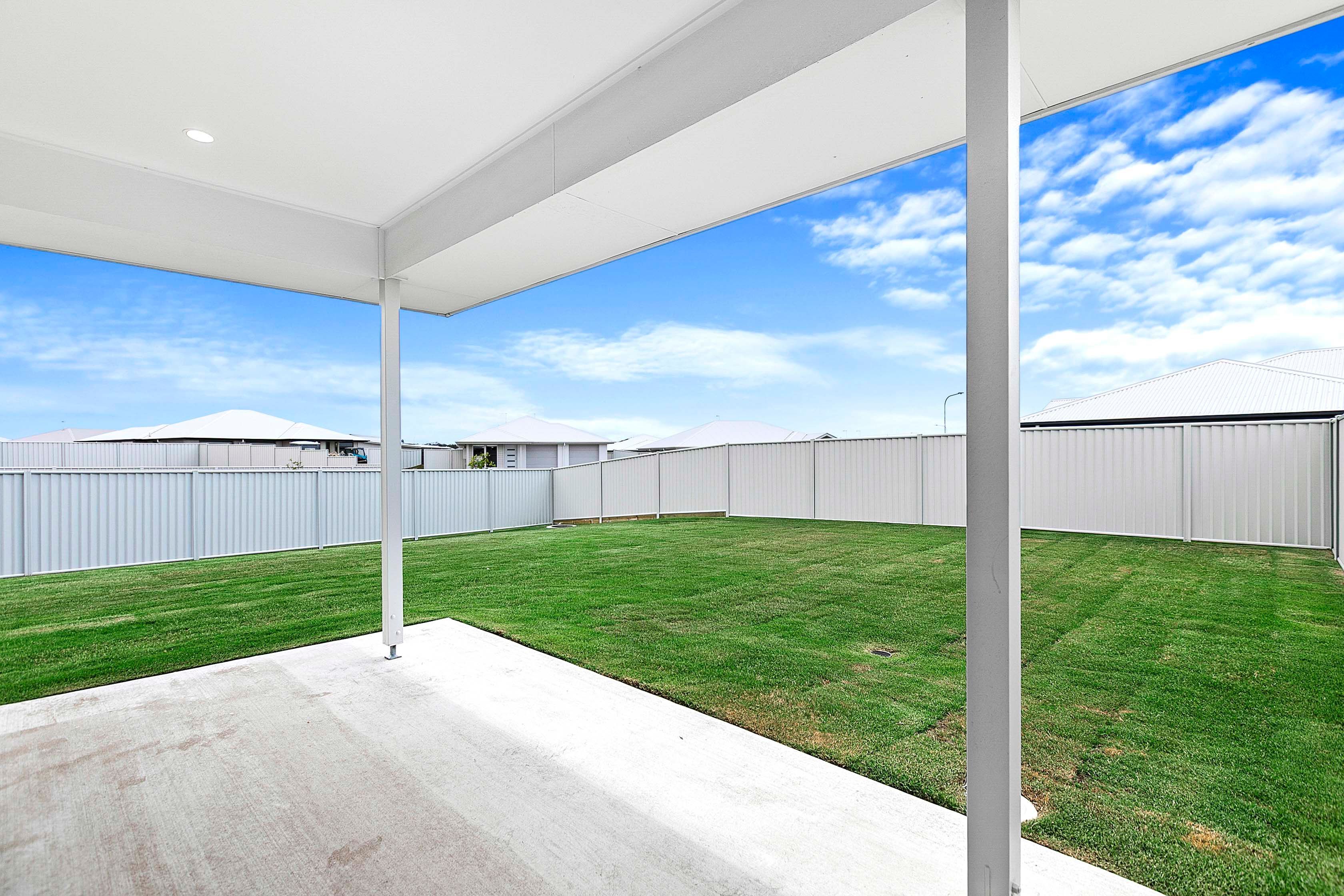 1/88 Lilly Pilly Drive — photo 11 of 13