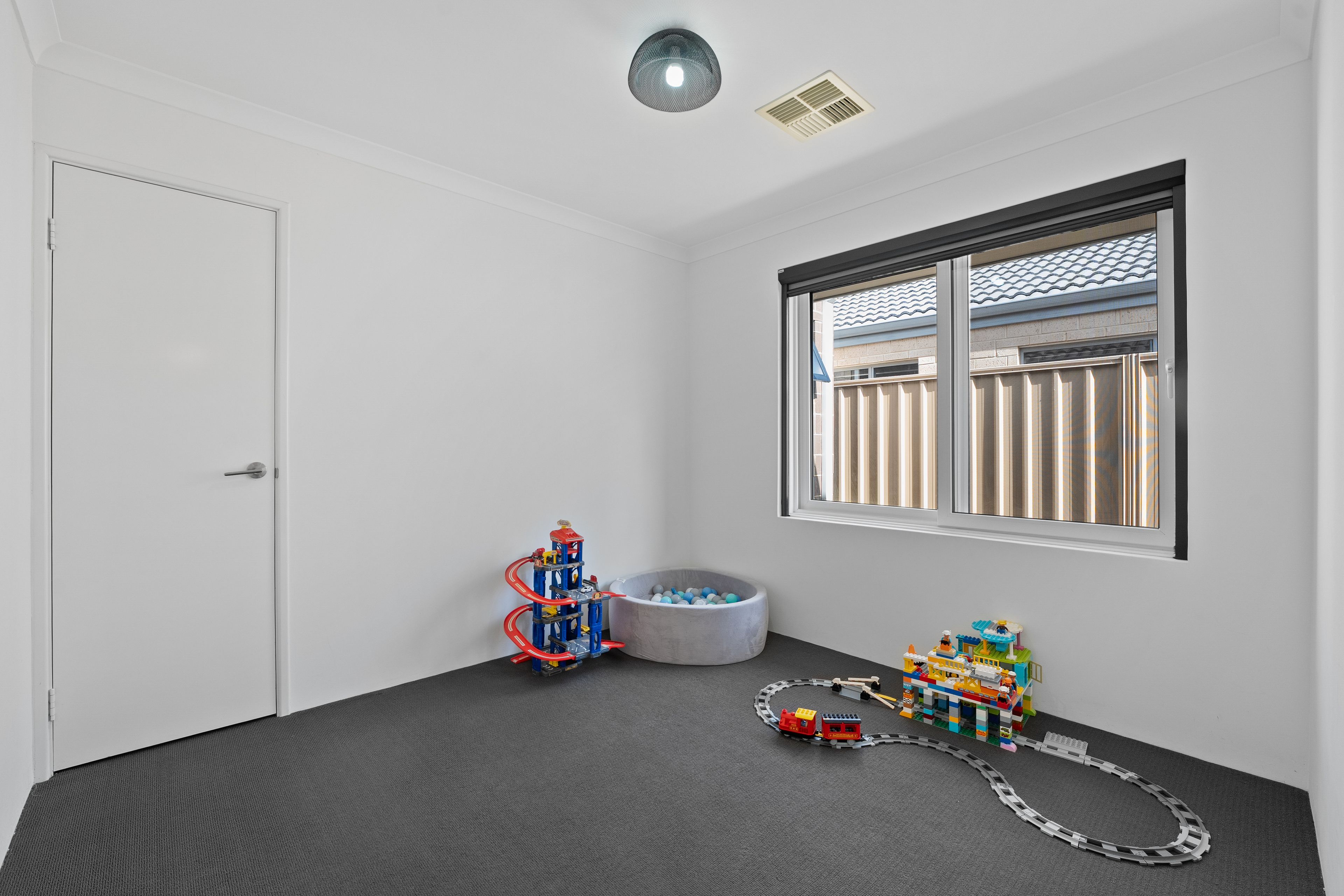 31 Southport Drive — photo 19 of 30