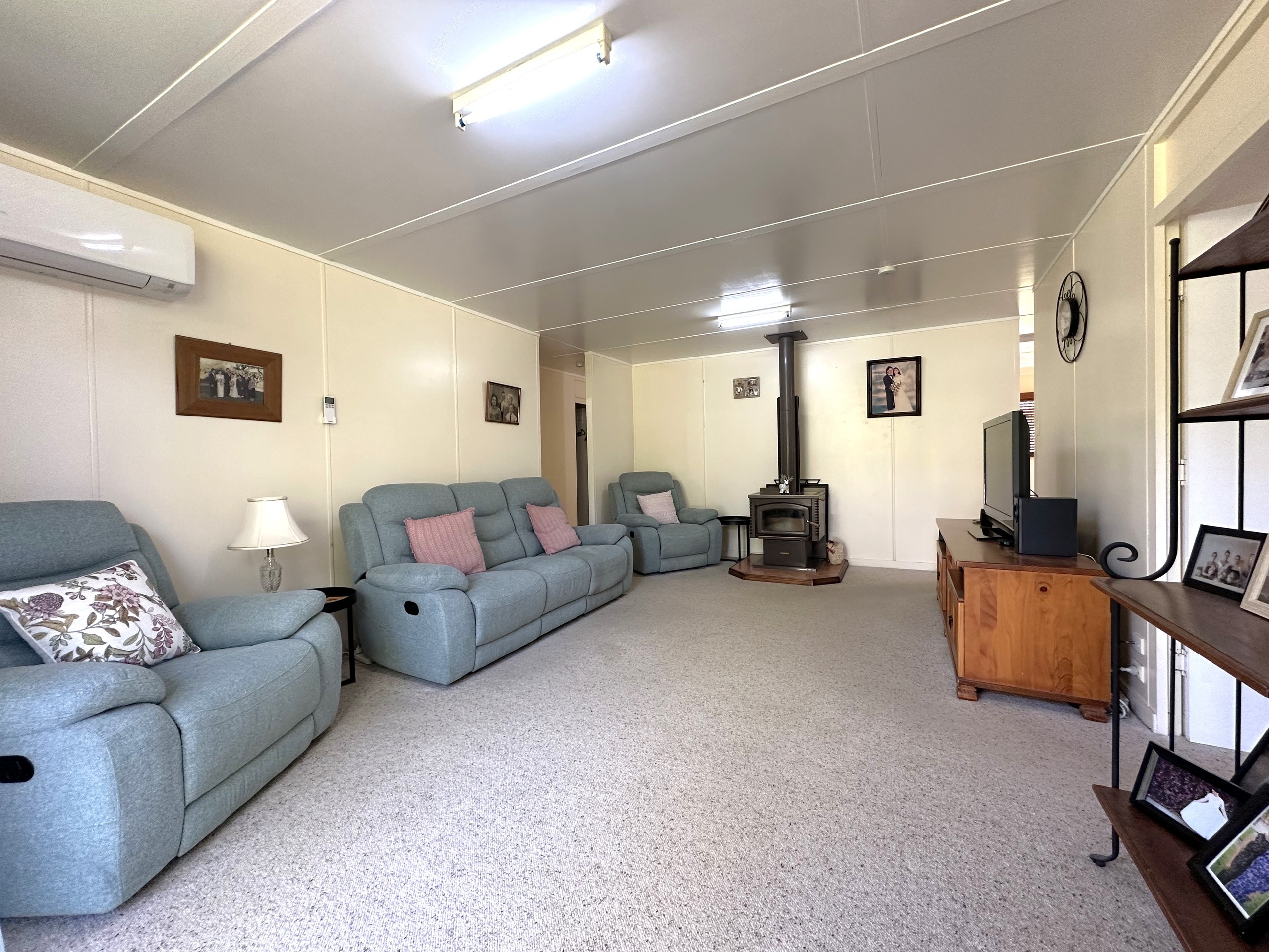 42 Yew Street, Barcaldine, QLD 4725