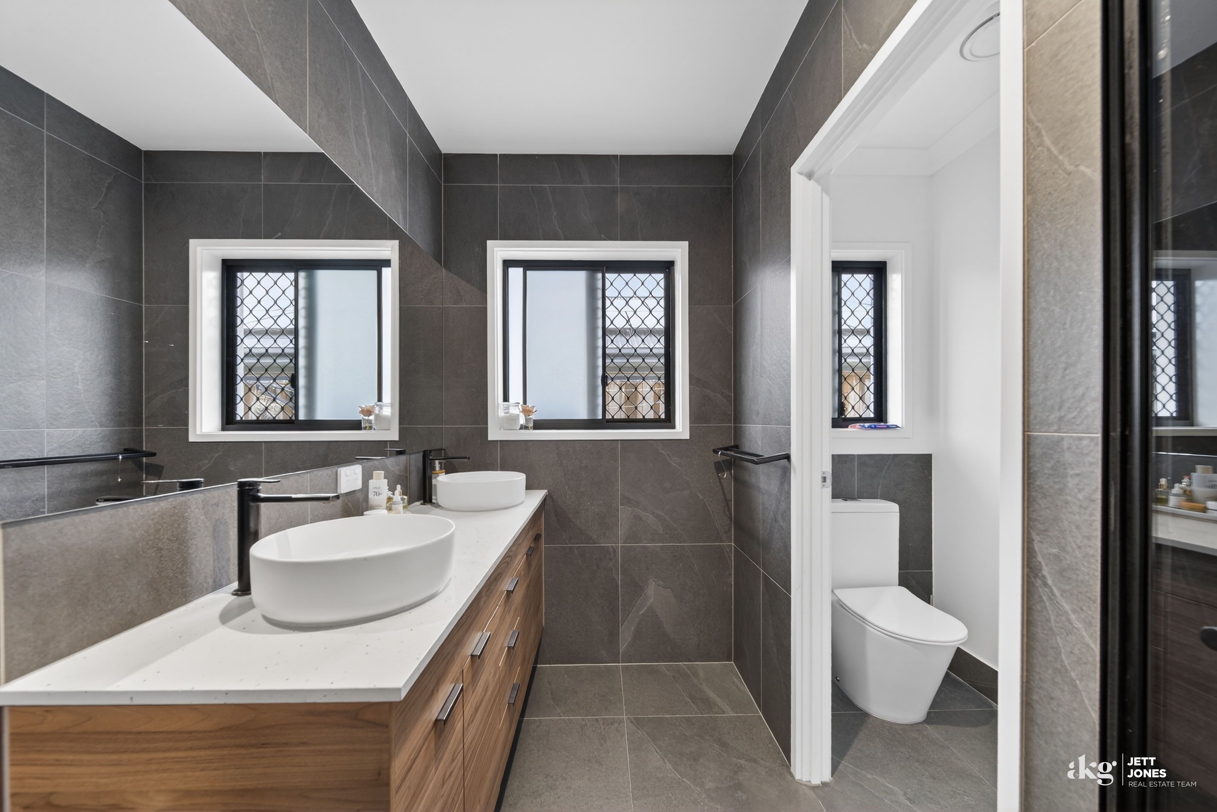 22 Delaway Street — photo 12 of 20
