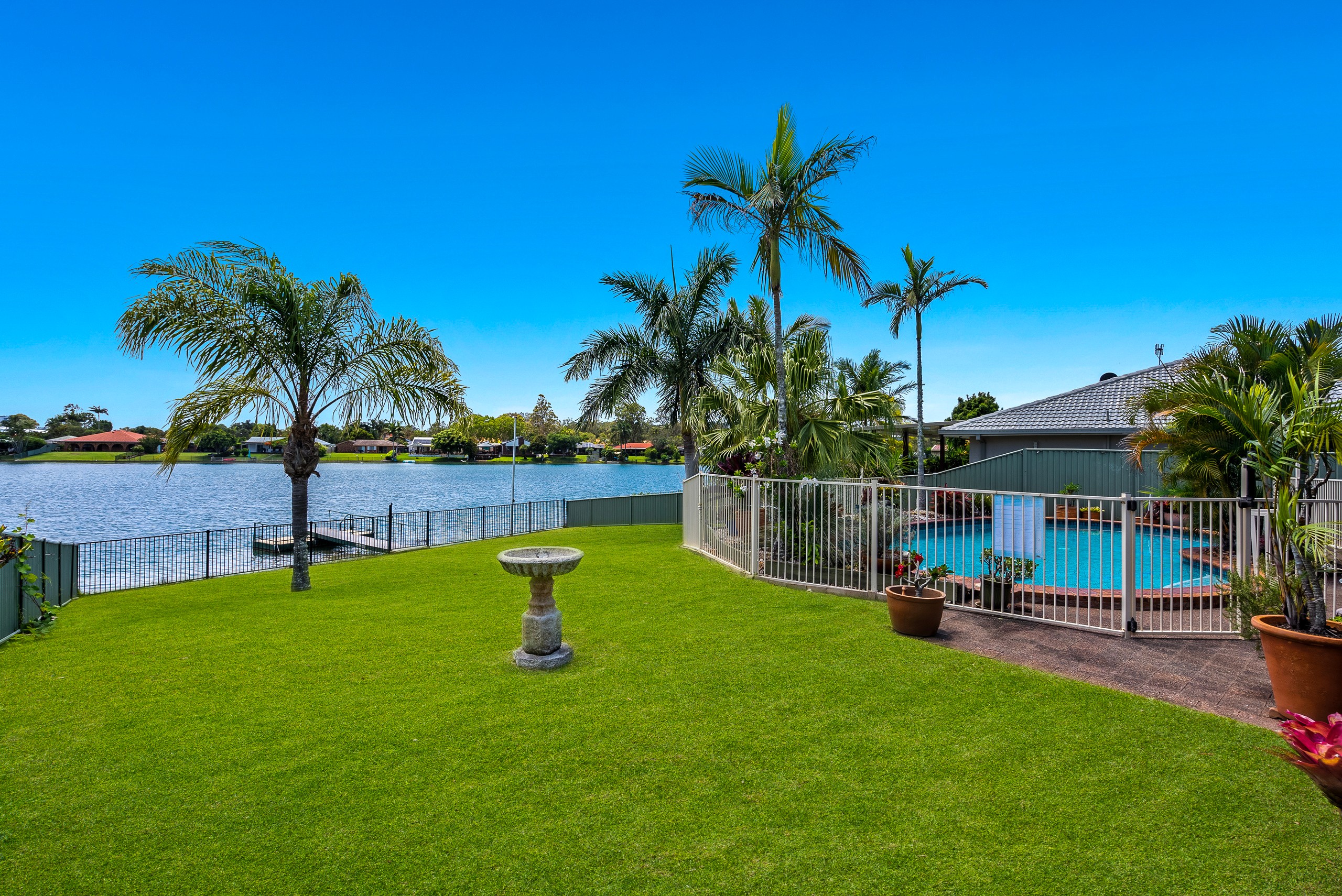 11 Cyclades Crescent, Currumbin Waters, QLD 4223