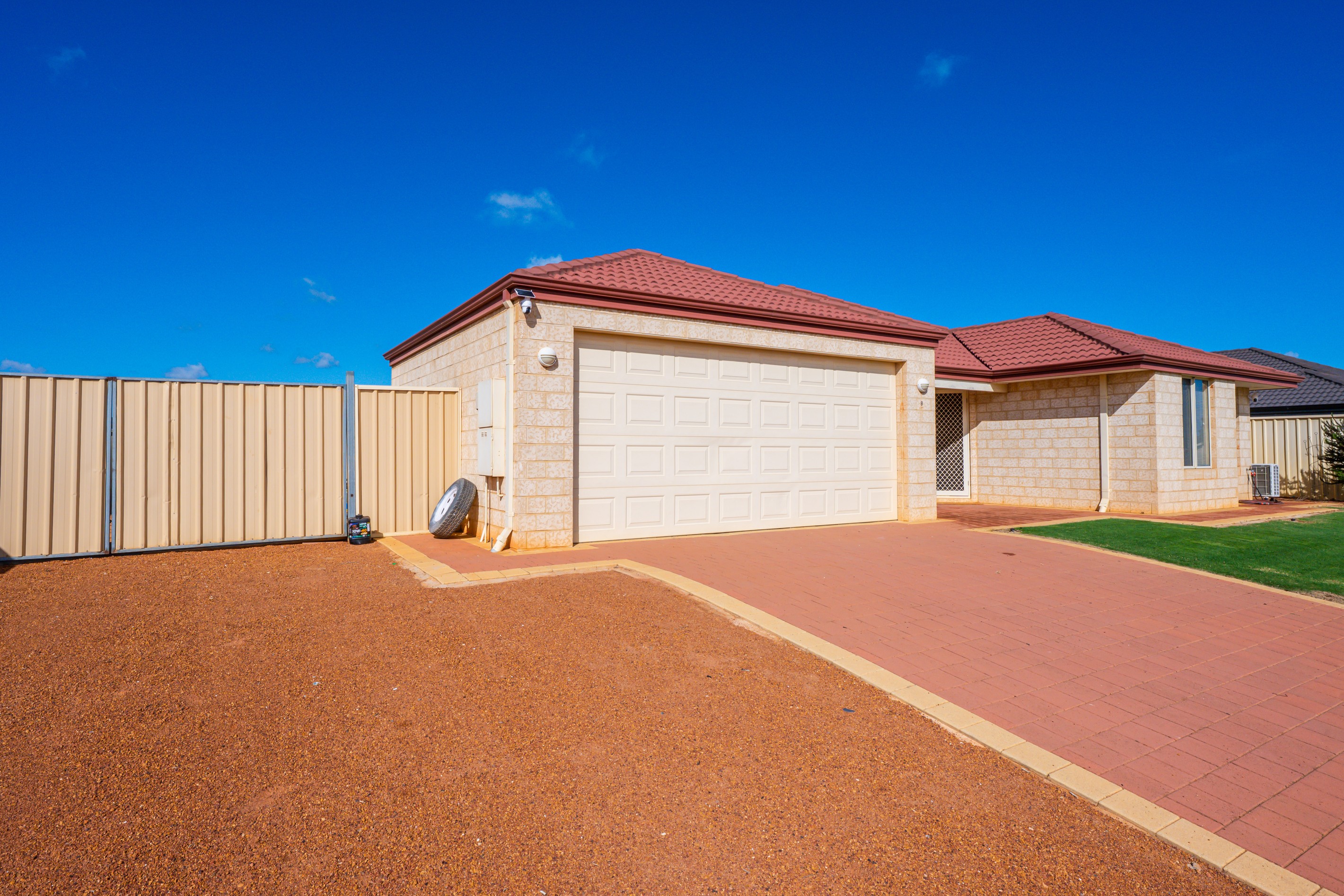 8 Lifford Street, Utakarra, WA 6530