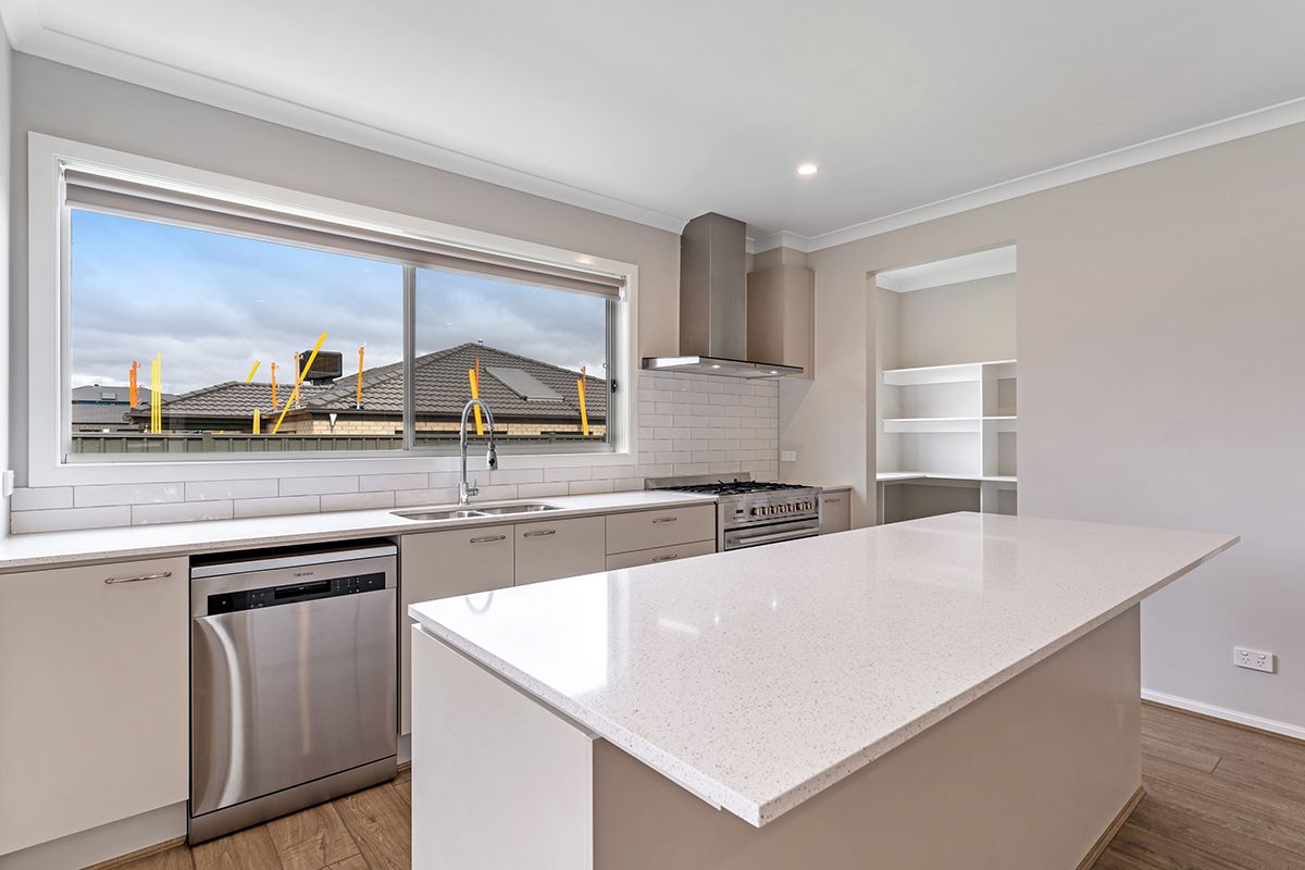 31 Pascal Crescent, Kalkallo, VIC 3064