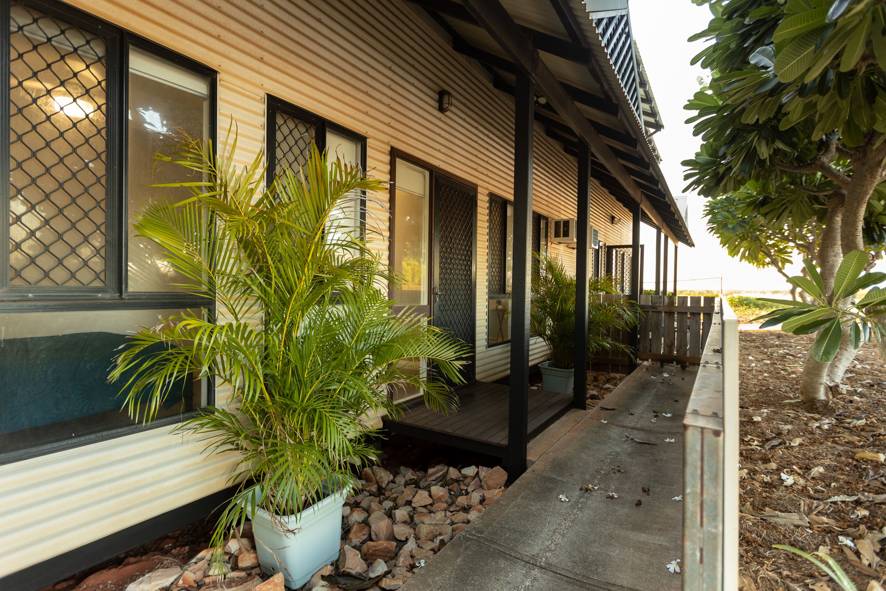 2/3 Chapple Street — photo 18 of 20