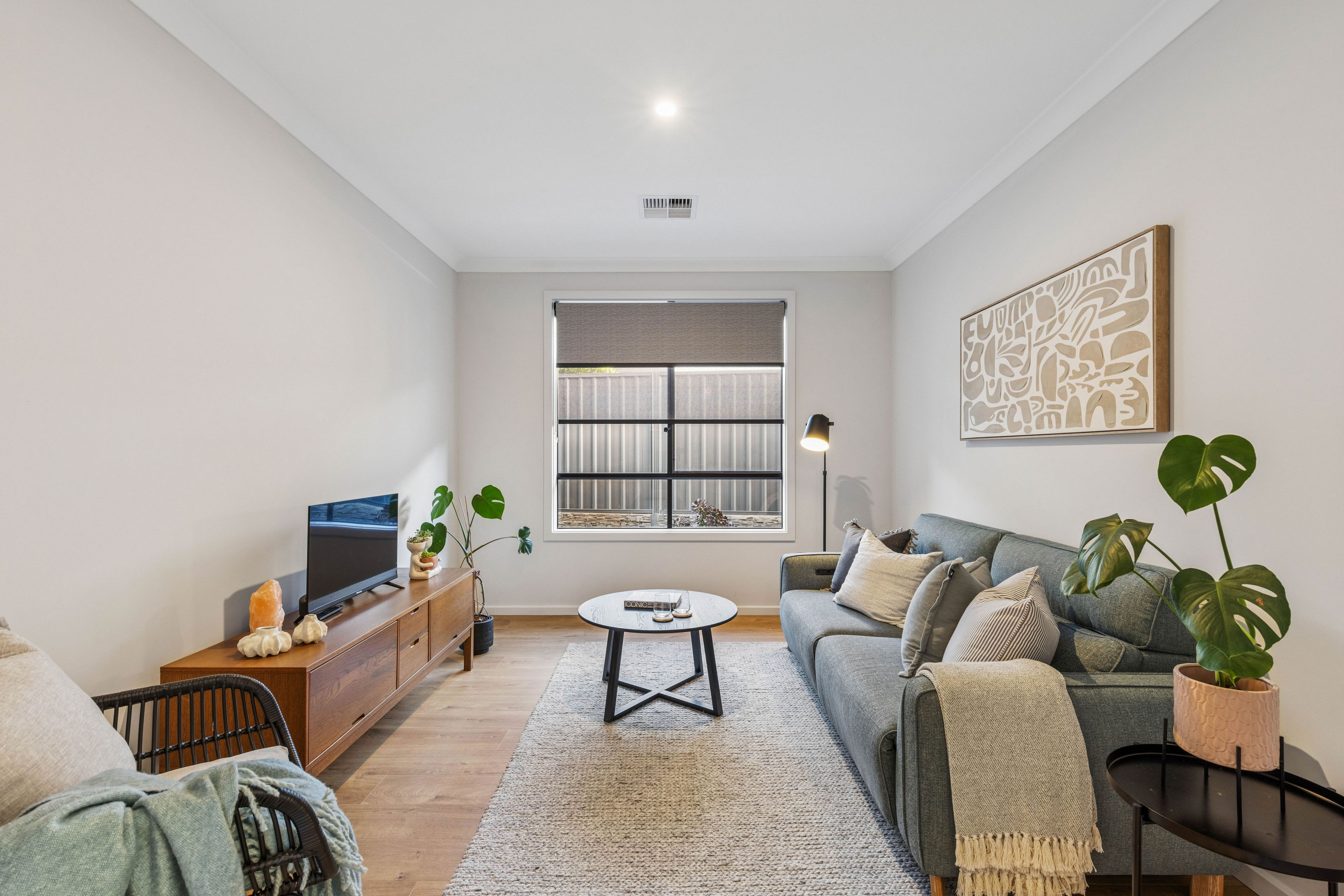 6 Swinley Close — photo 17 of 27