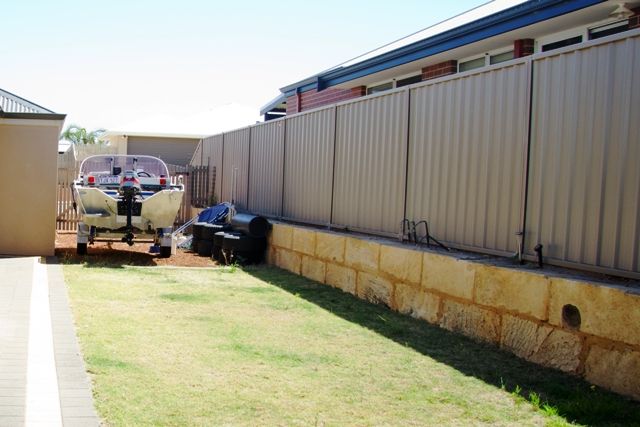 18 Neptune Corner, Glenfield, WA 6532