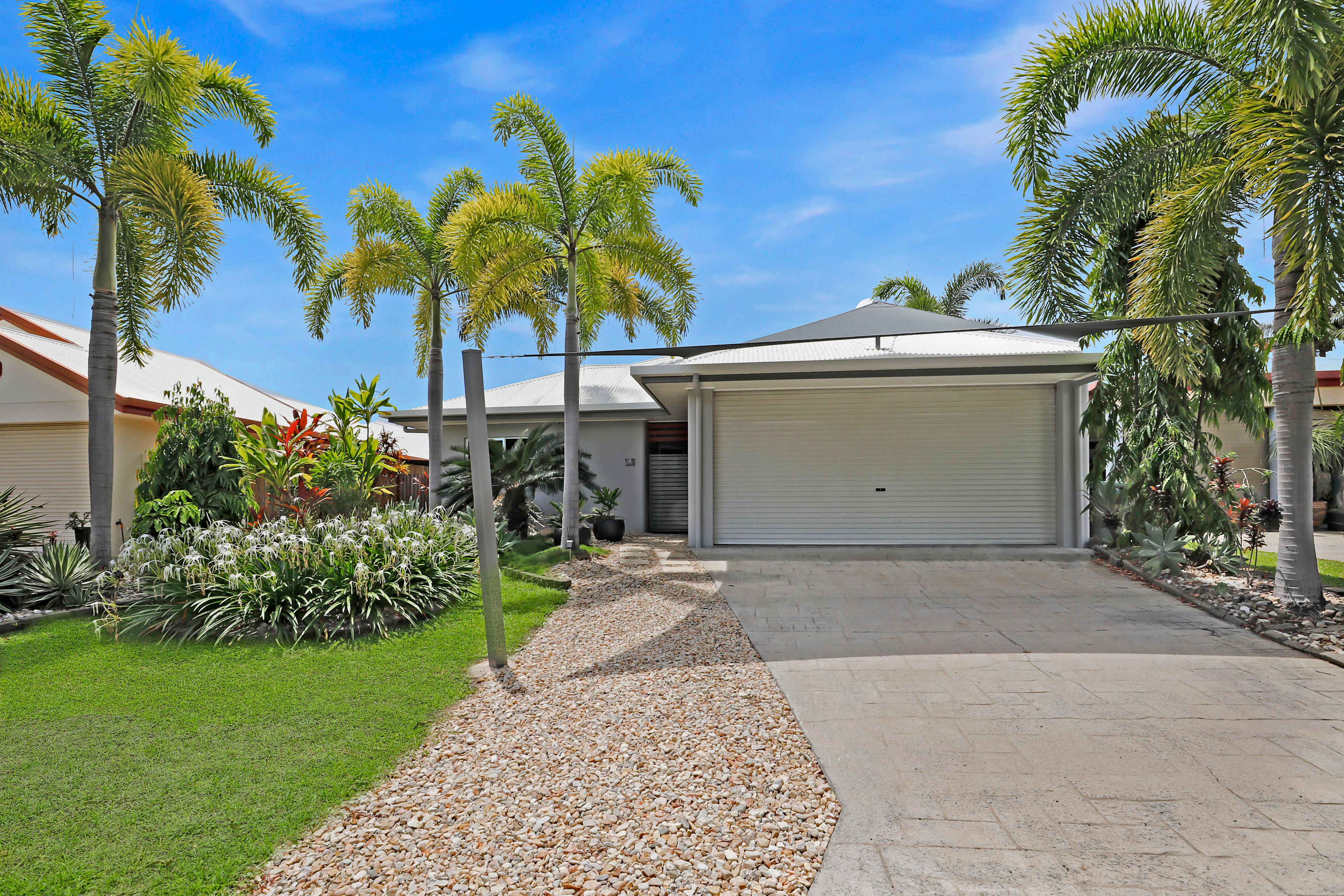 8 Capri Close, Kewarra Beach, QLD 4879