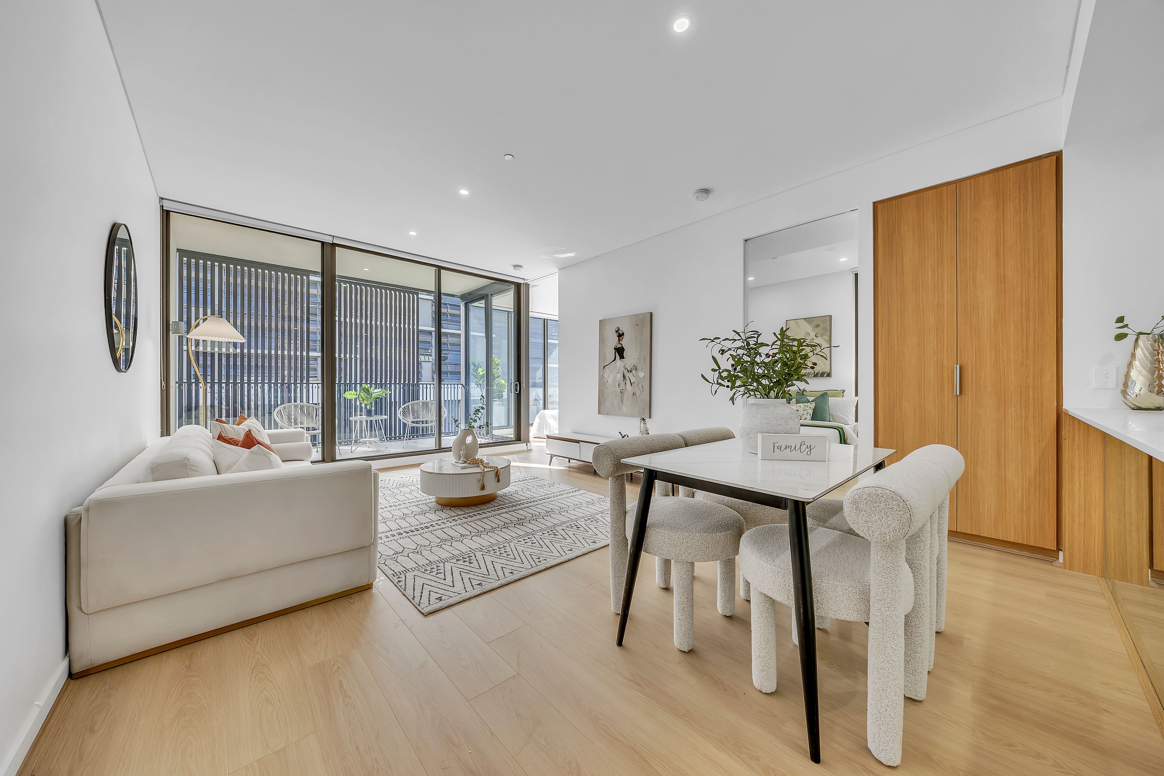306/19 Dunkerley Place — photo 3 of 14