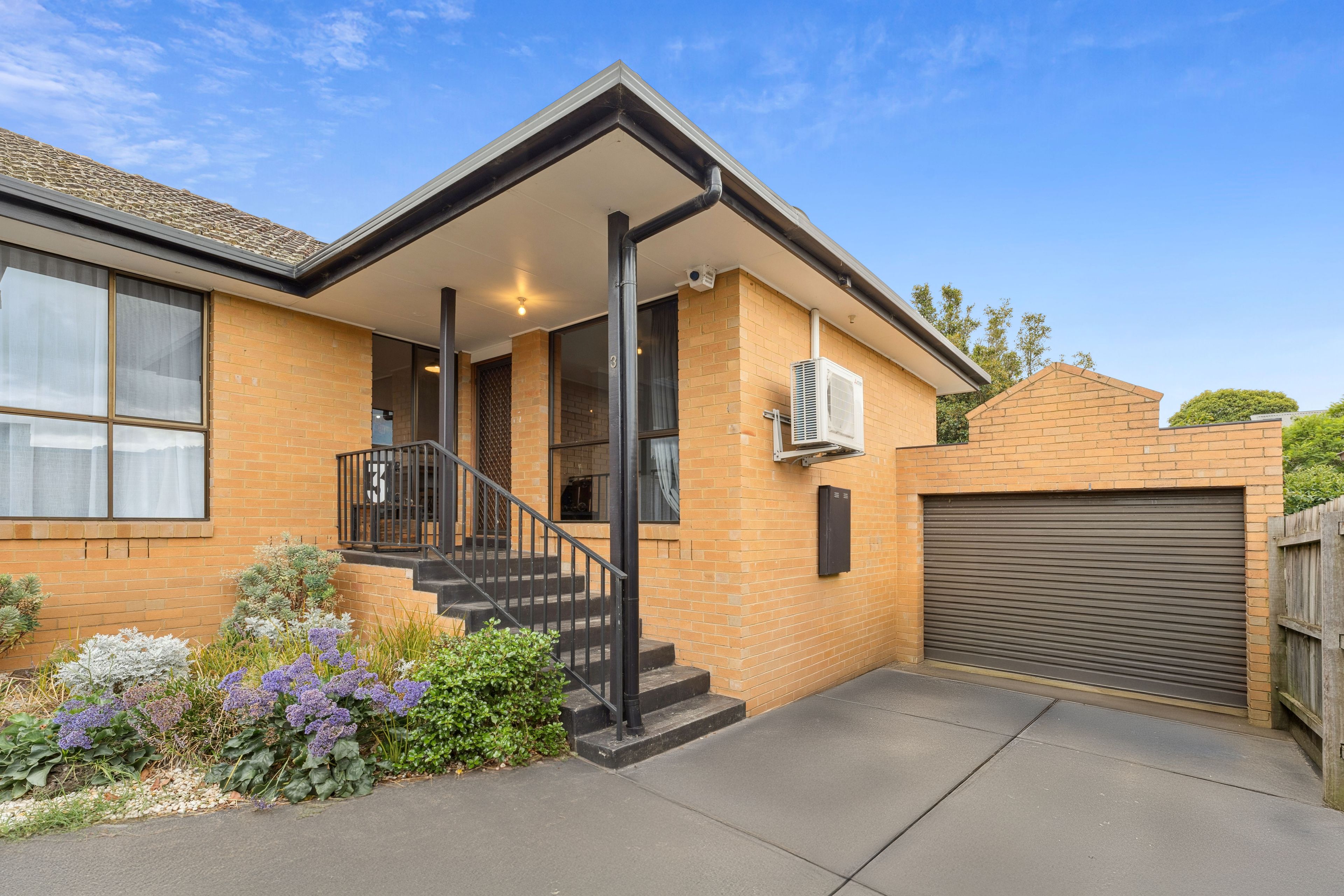 30 Miranda Road, Reservoir VIC 3073