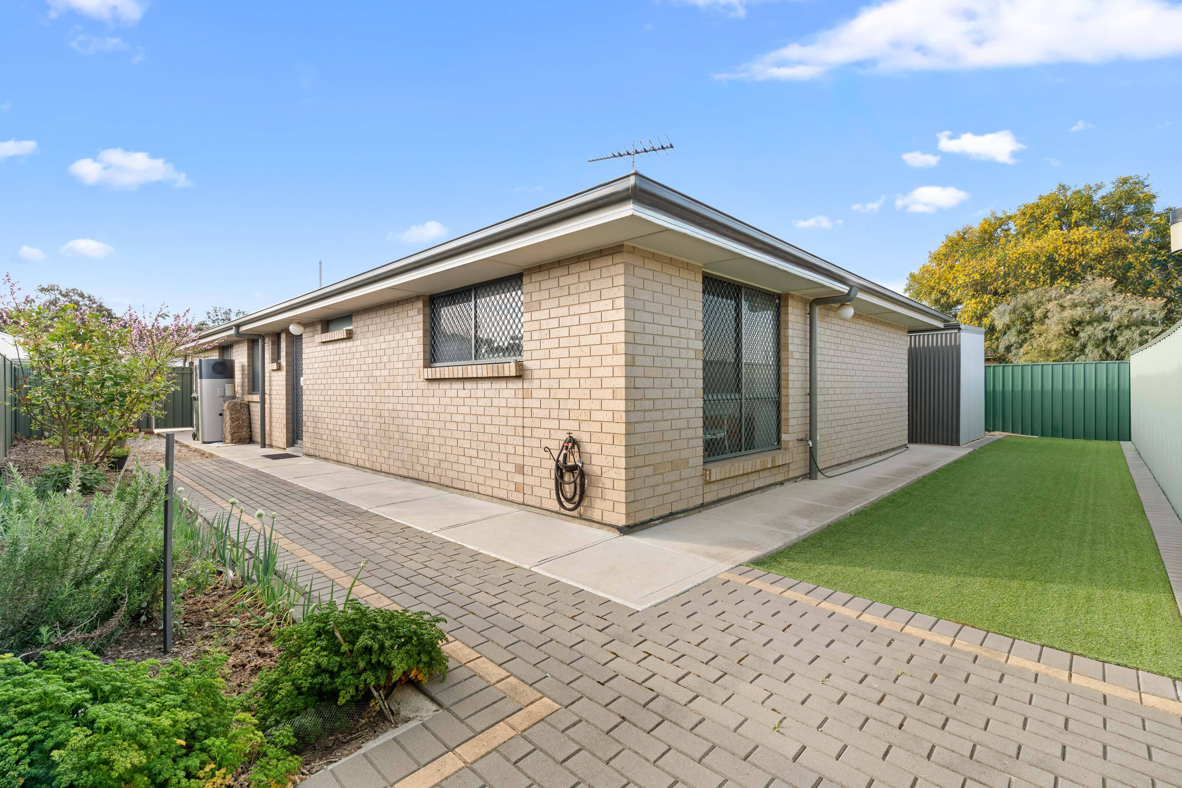 5 Pfitzner Close — photo 14 of 18