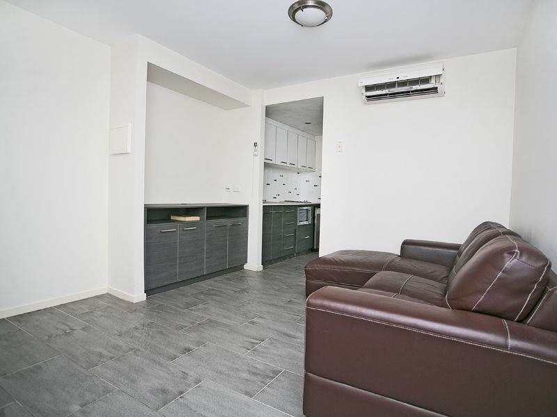 17/17 Erneton Street, Newmarket, QLD 4051