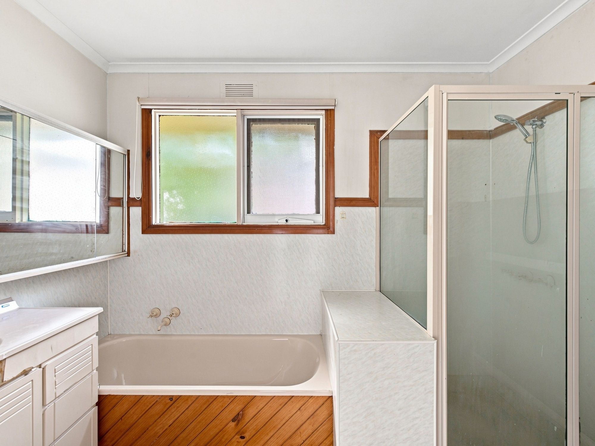 1/9 Merrin Crescent — photo 8 of 20