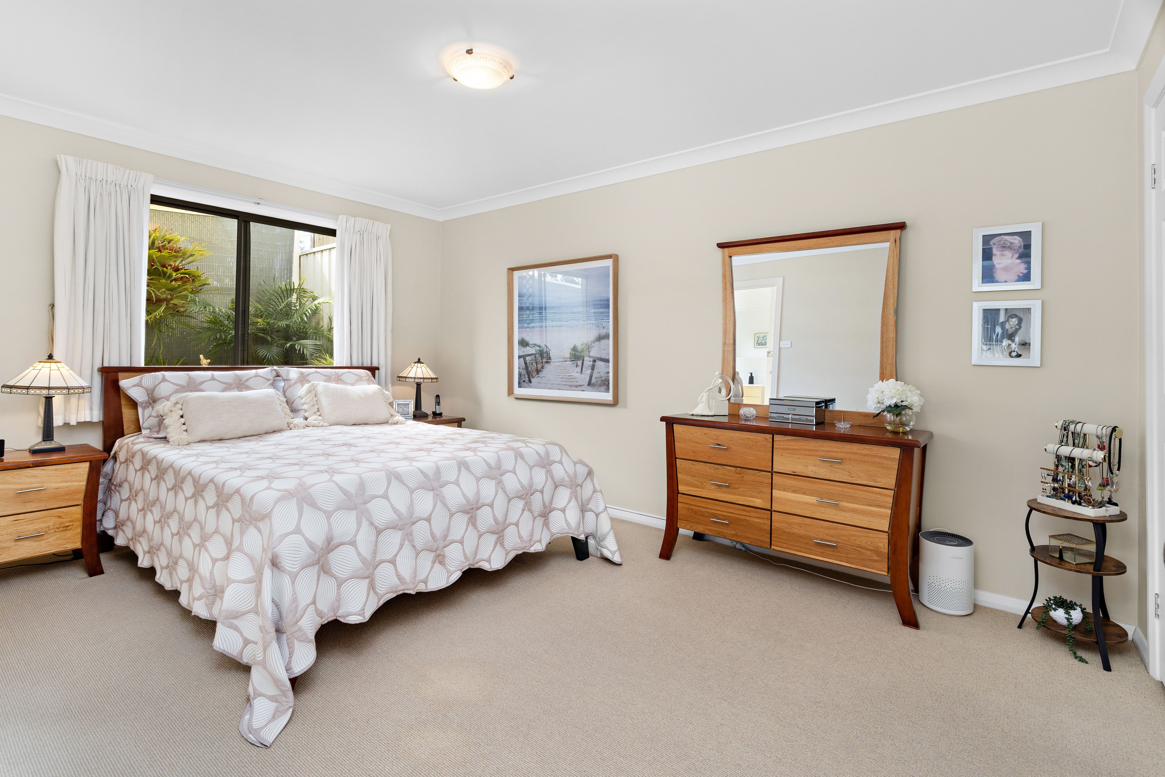 84A South Kiama Drive — photo 11 of 15