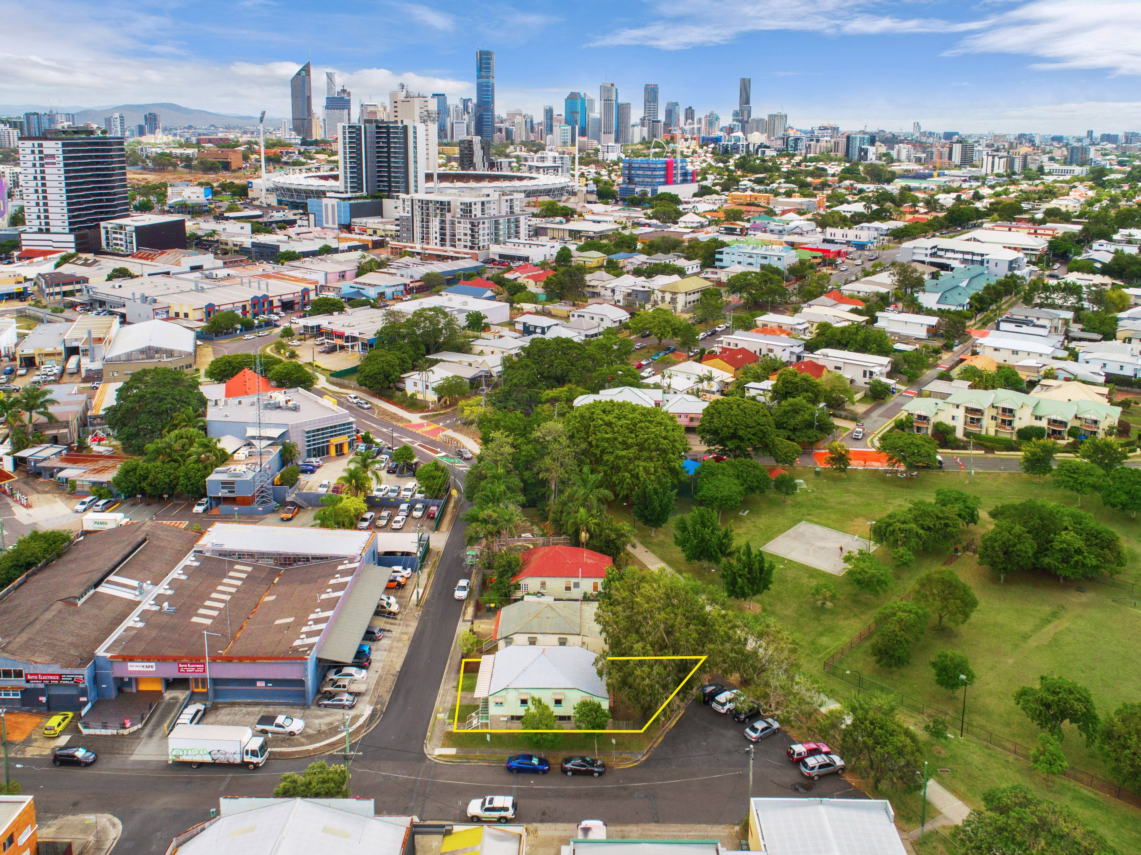 16 Albion Street, Woolloongabba, QLD 4102