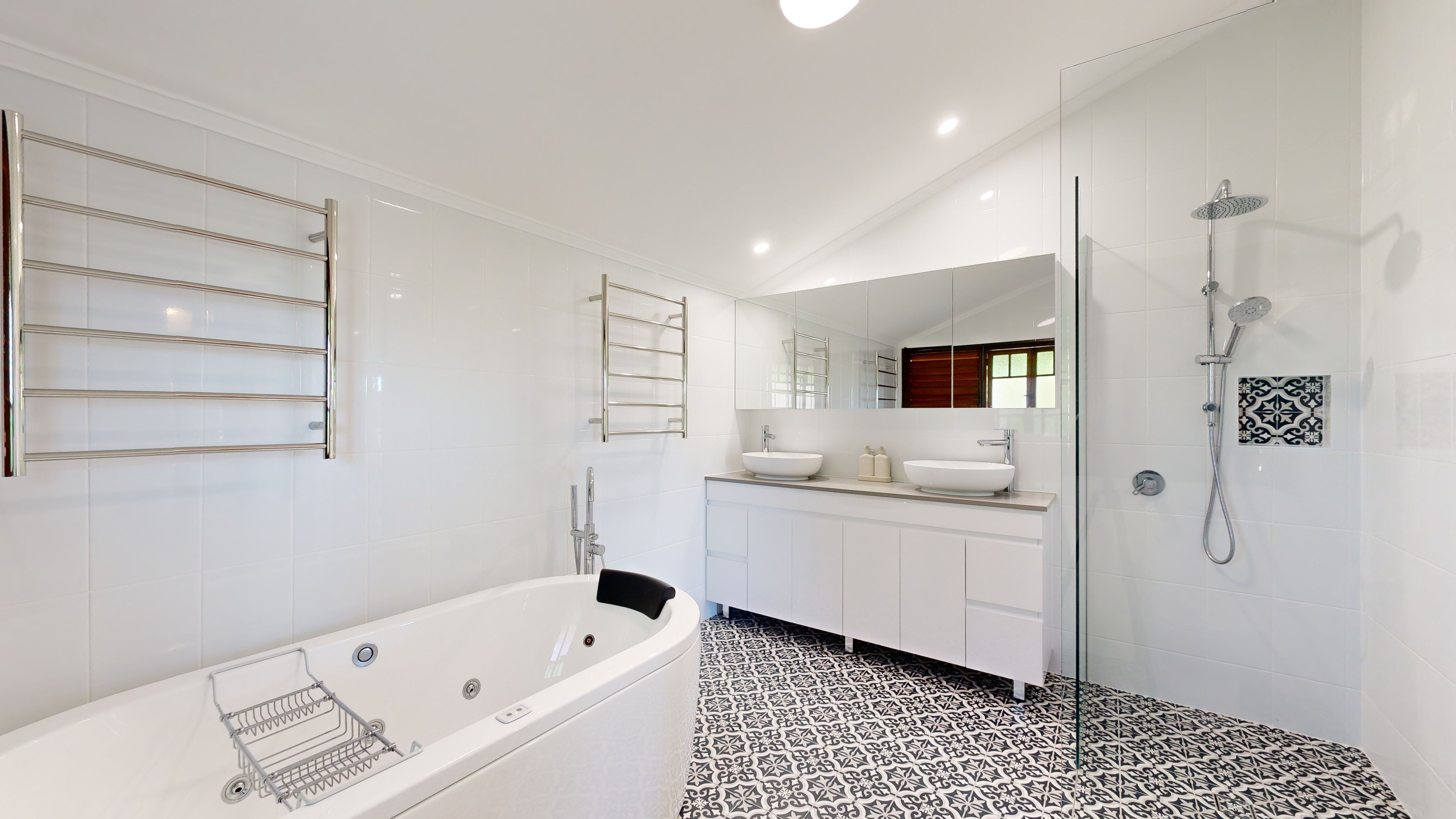 56 Queens Road — photo 8 of 15