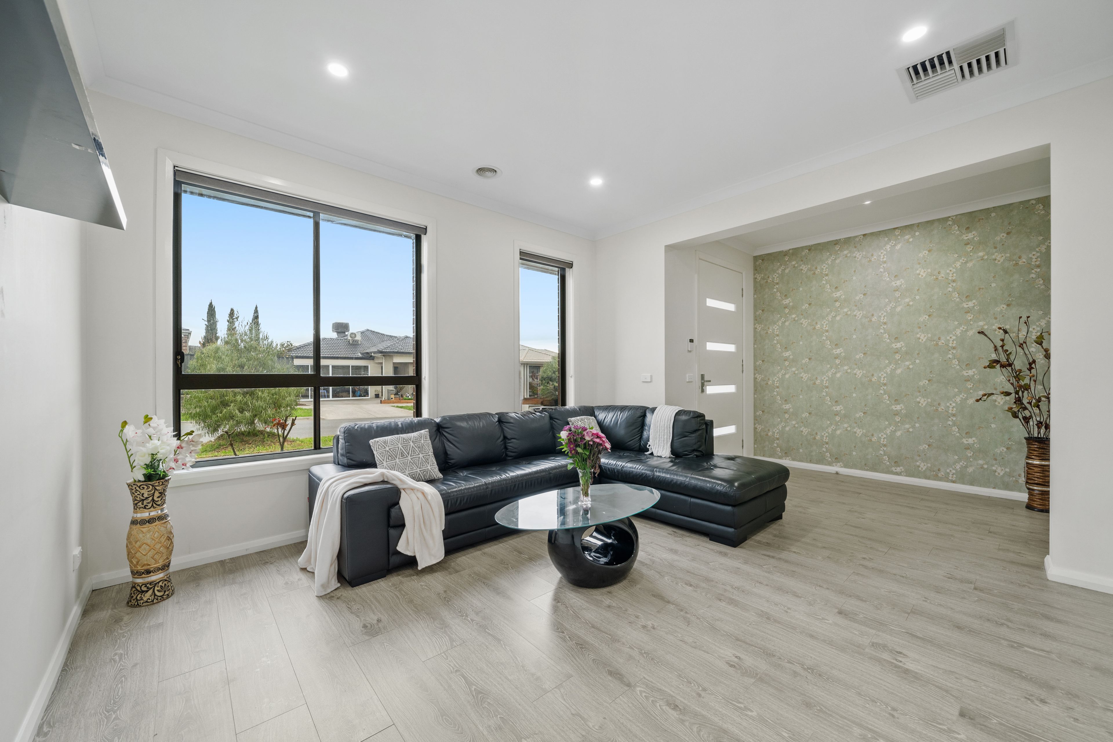 35 Springbank Road, Wollert, VIC 3750