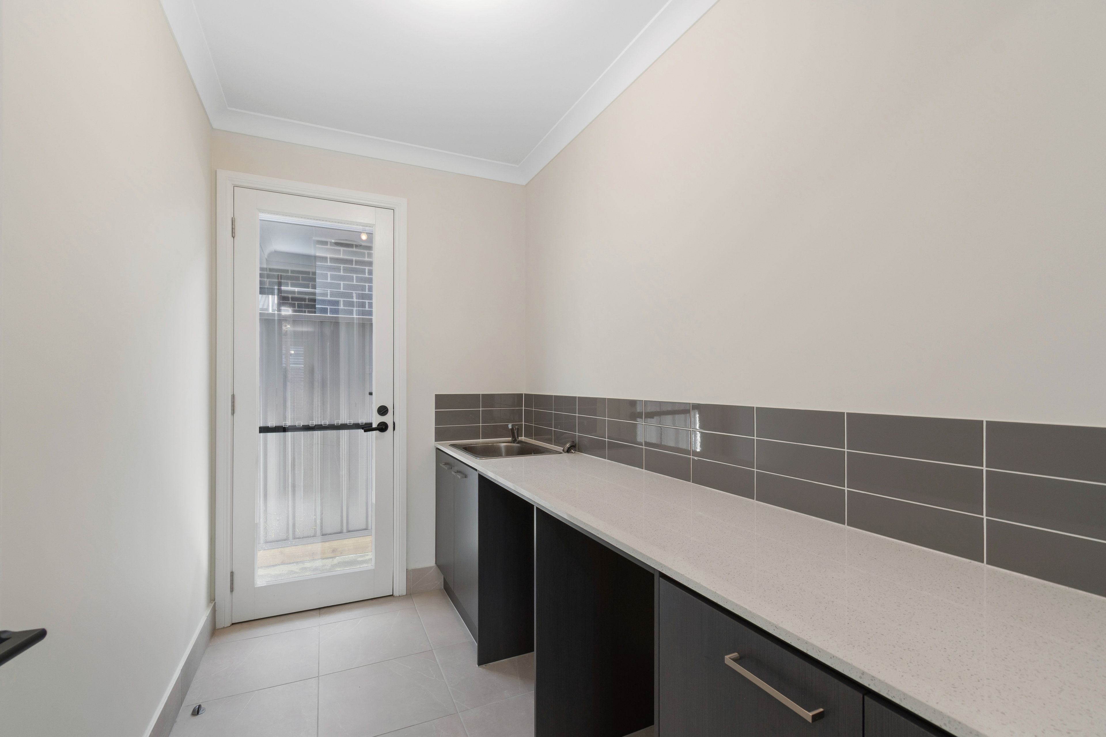 59 Tharawal Drive — photo 13 of 14