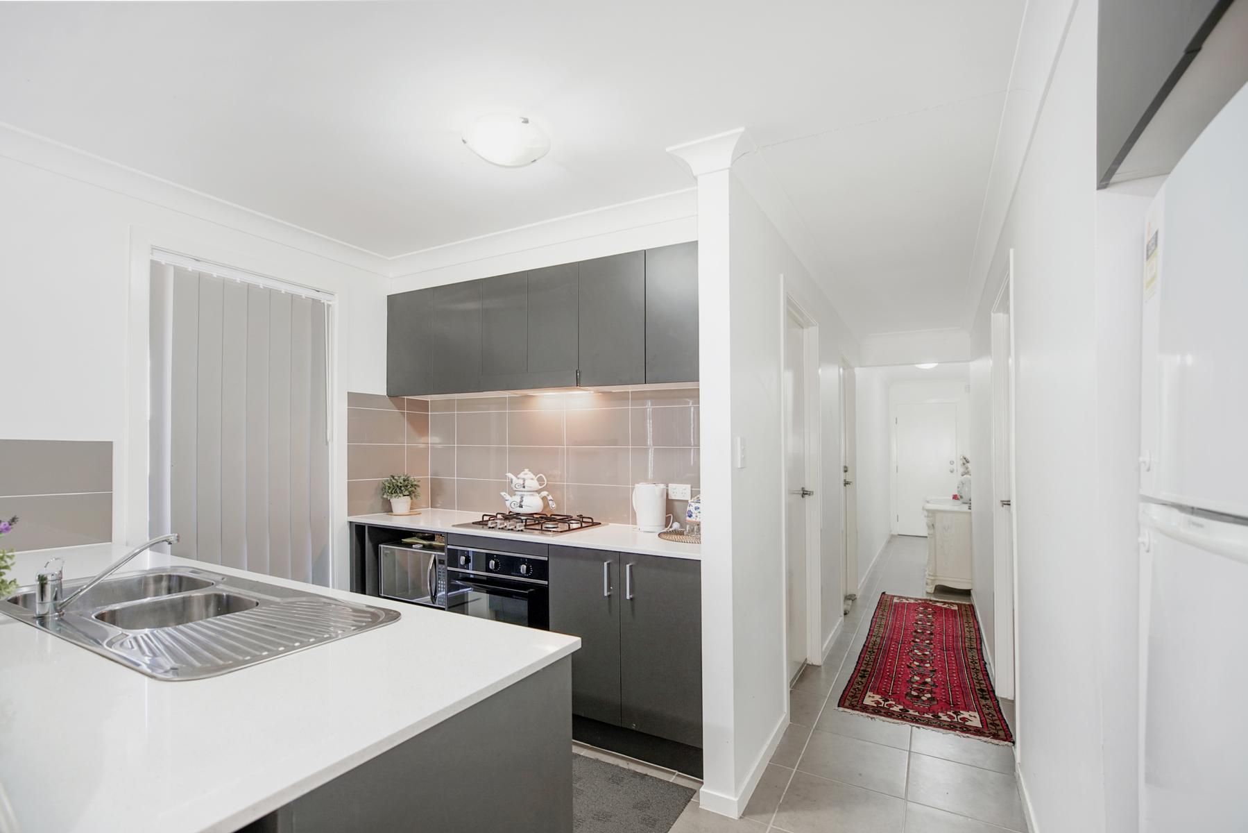 4 Treeview Place, Glenmore Park, NSW 2745