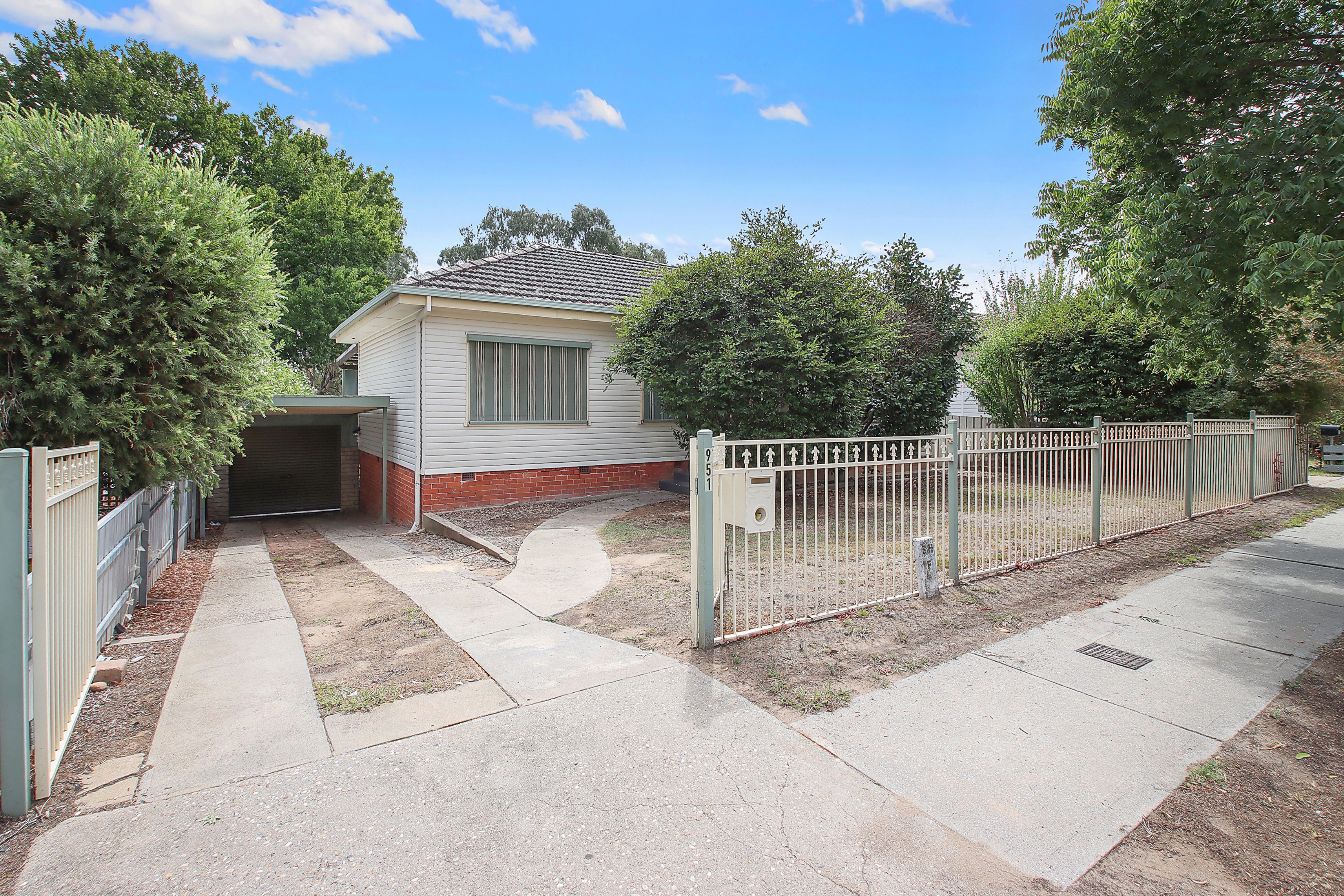 951 Waugh Road — photo from Ray White Albury North