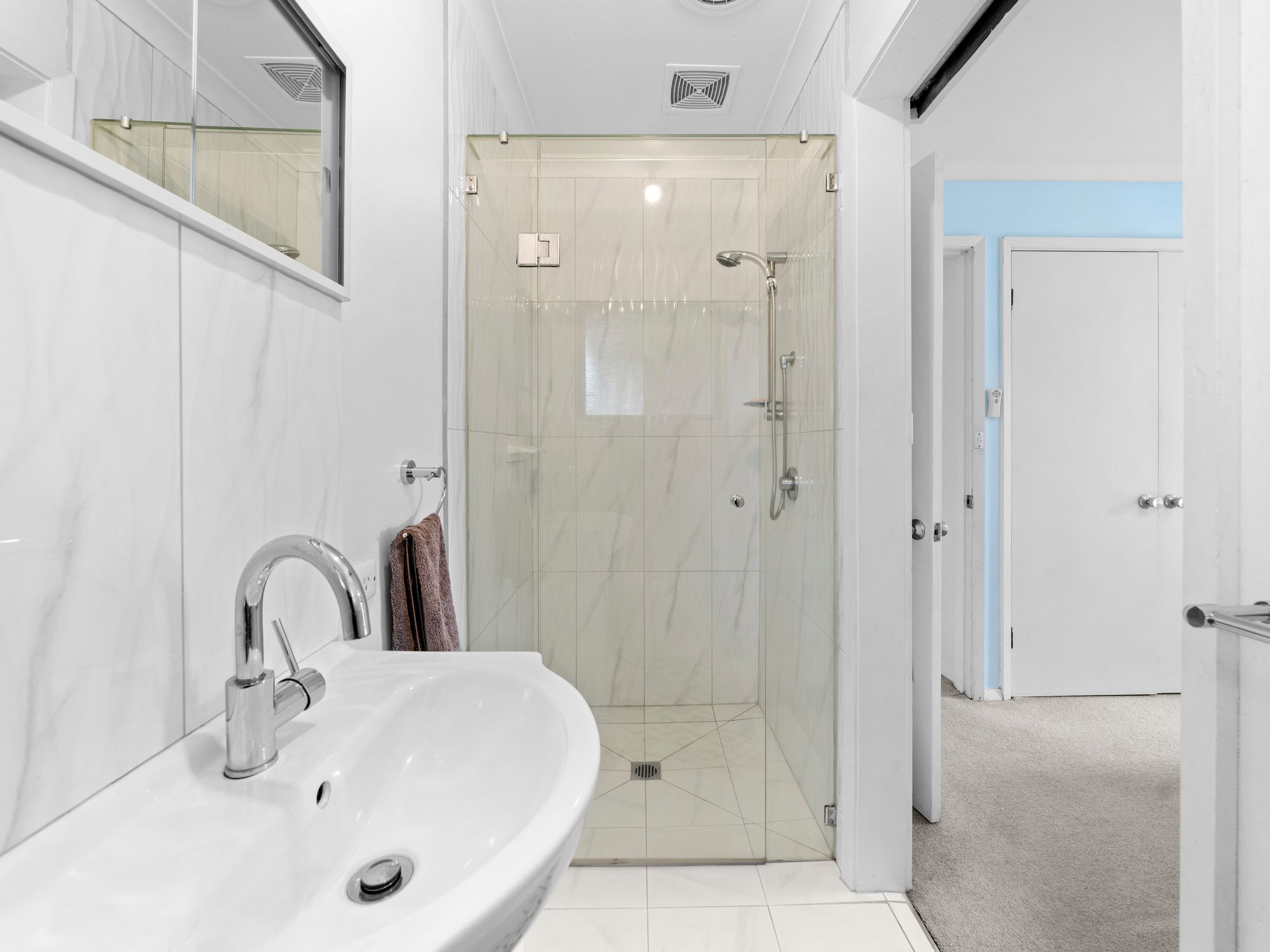 10 Warana Court — photo 7 of 14