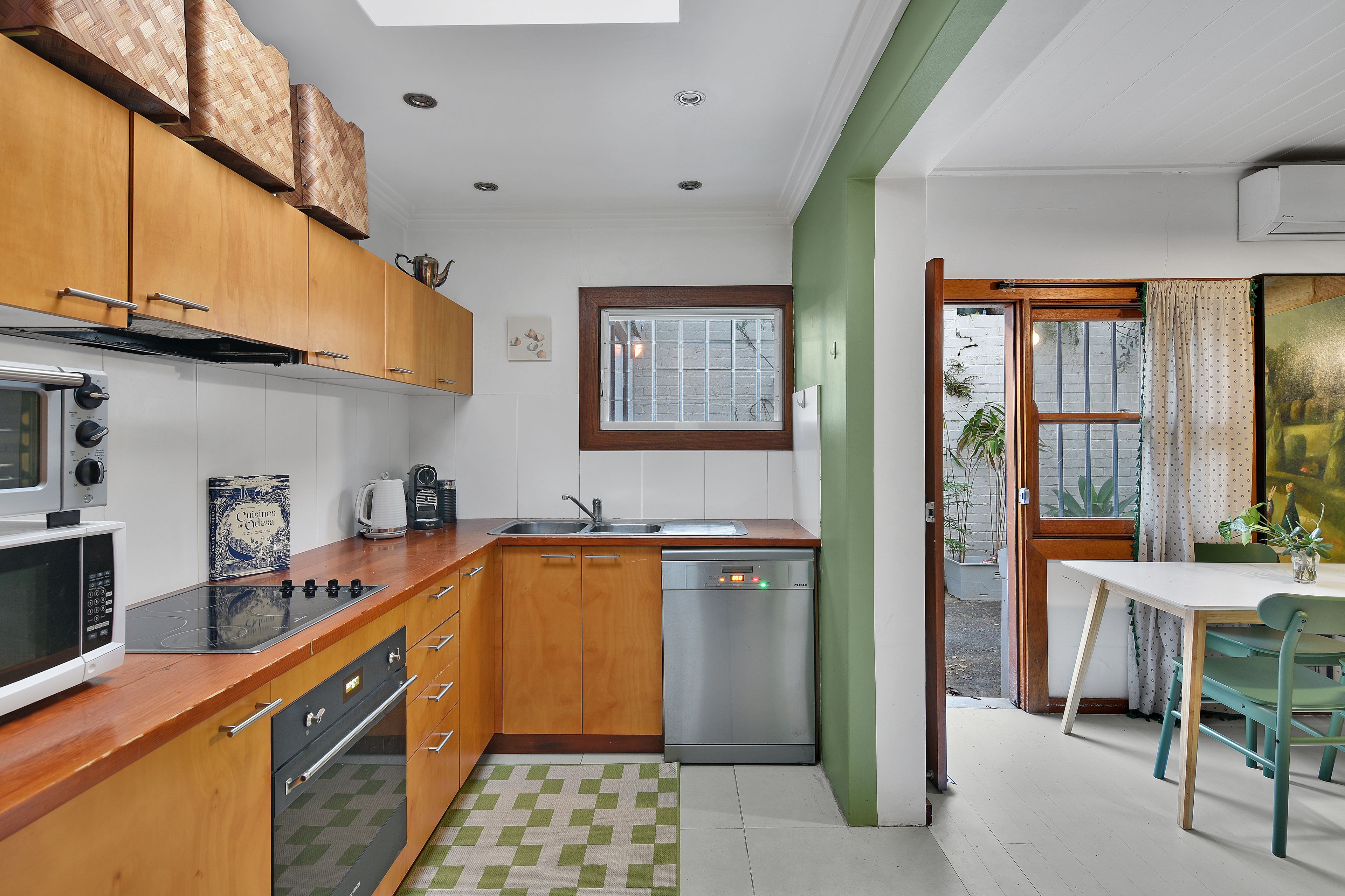 227 Australia Street — photo 6 of 9
