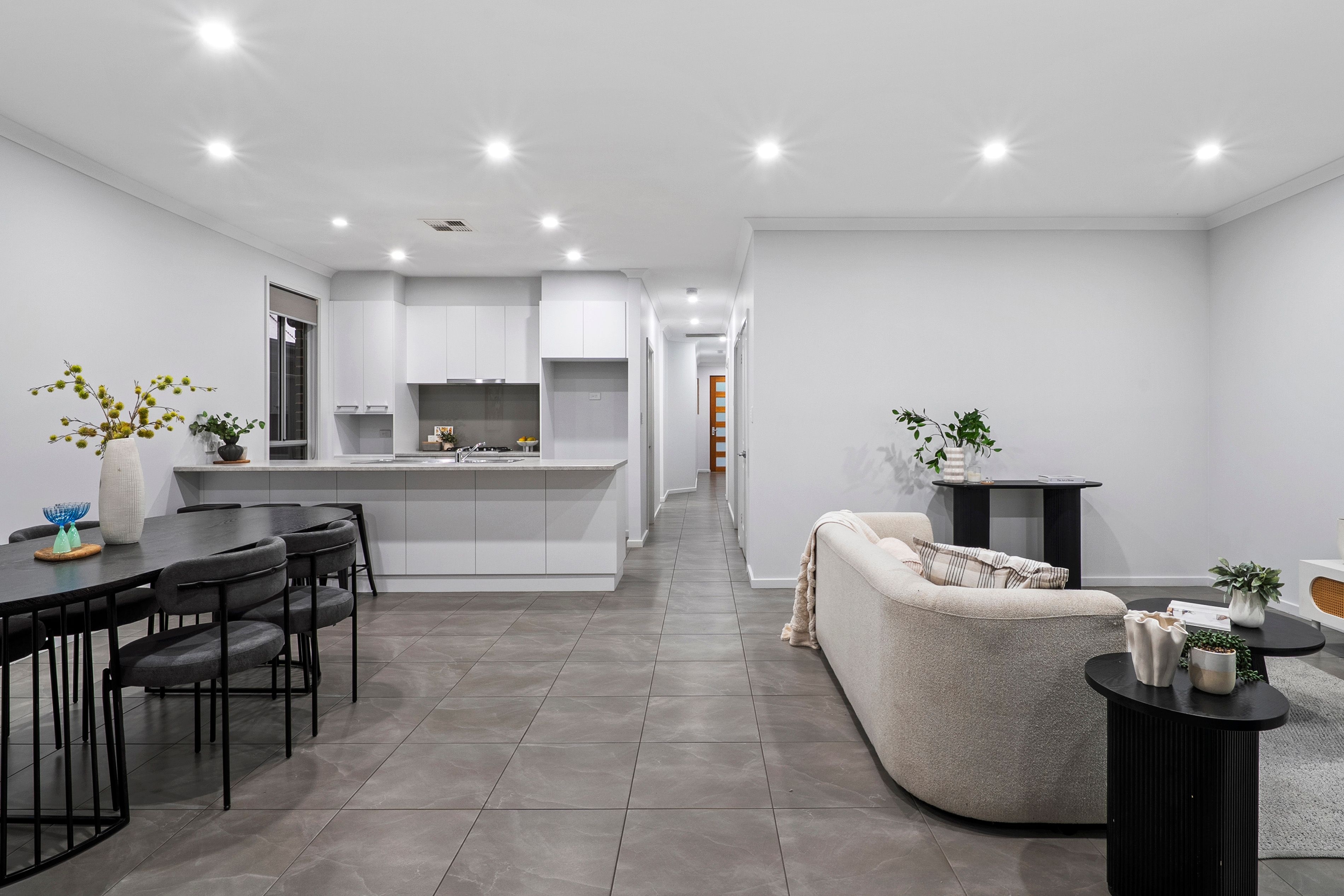 8 Cedarwood Grove — photo 10 of 20