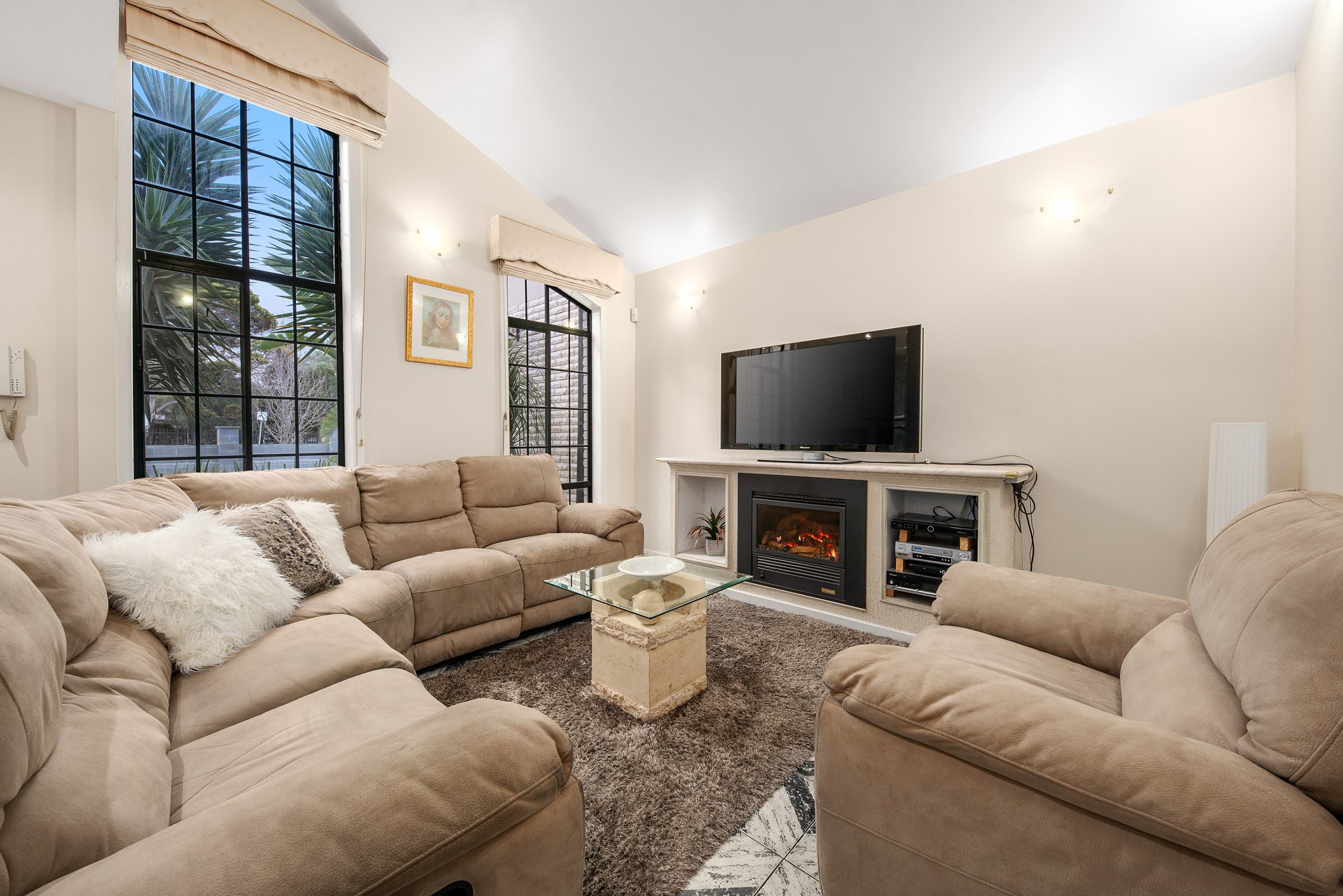 9 Swindon Crescent, Keilor Downs, VIC 3038