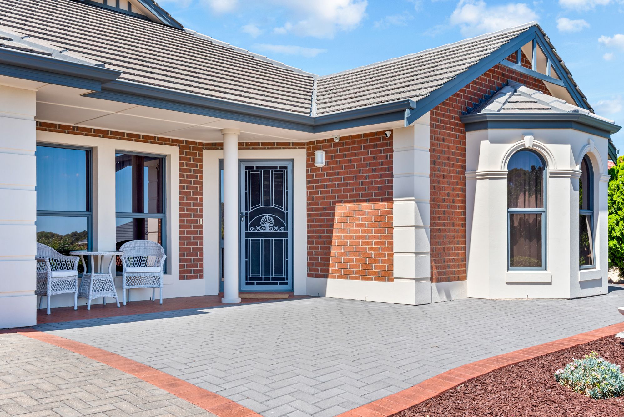 8 Jutland Parade, Woodcroft, SA 5162