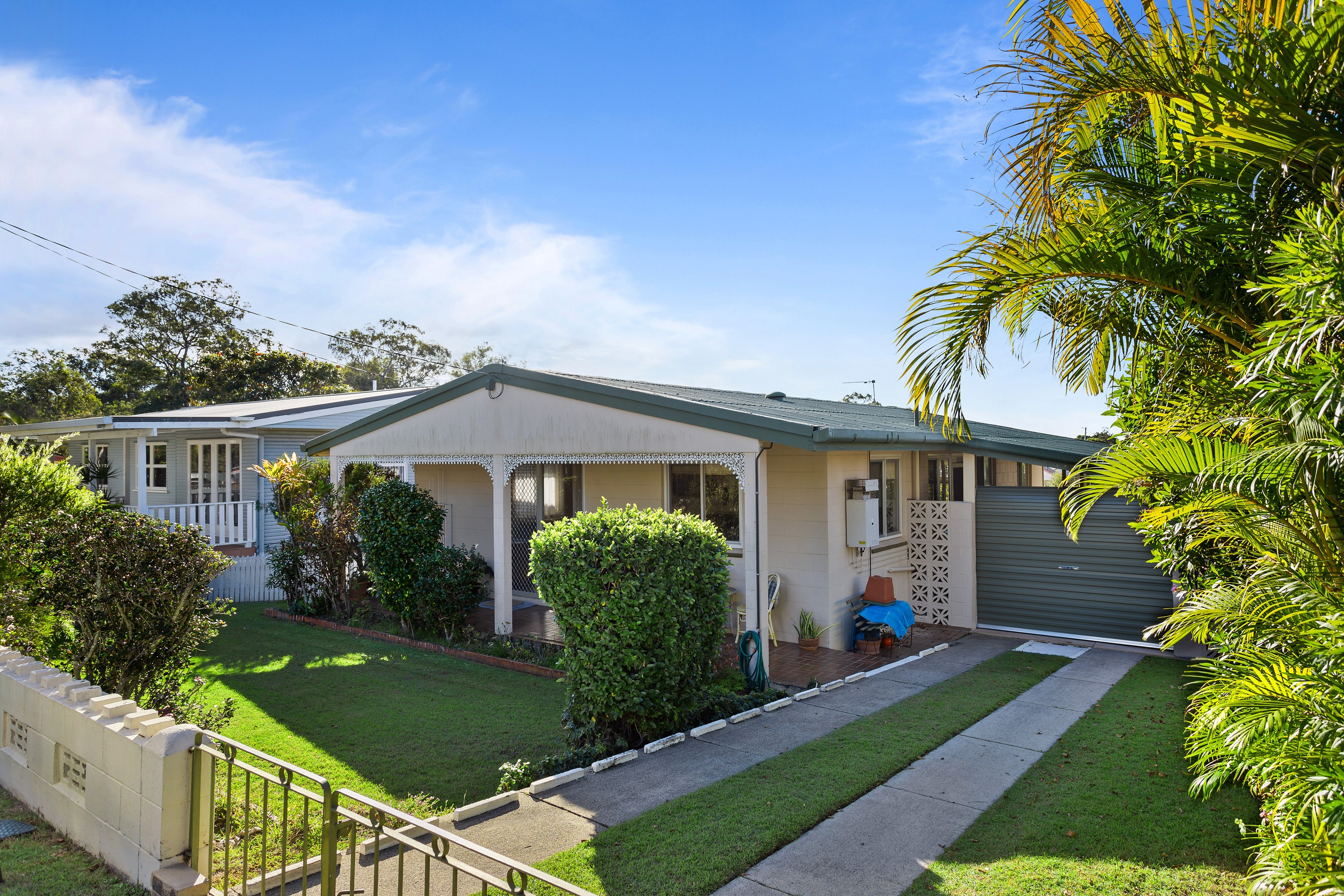 13 Nyora Street, Southport, QLD 4215