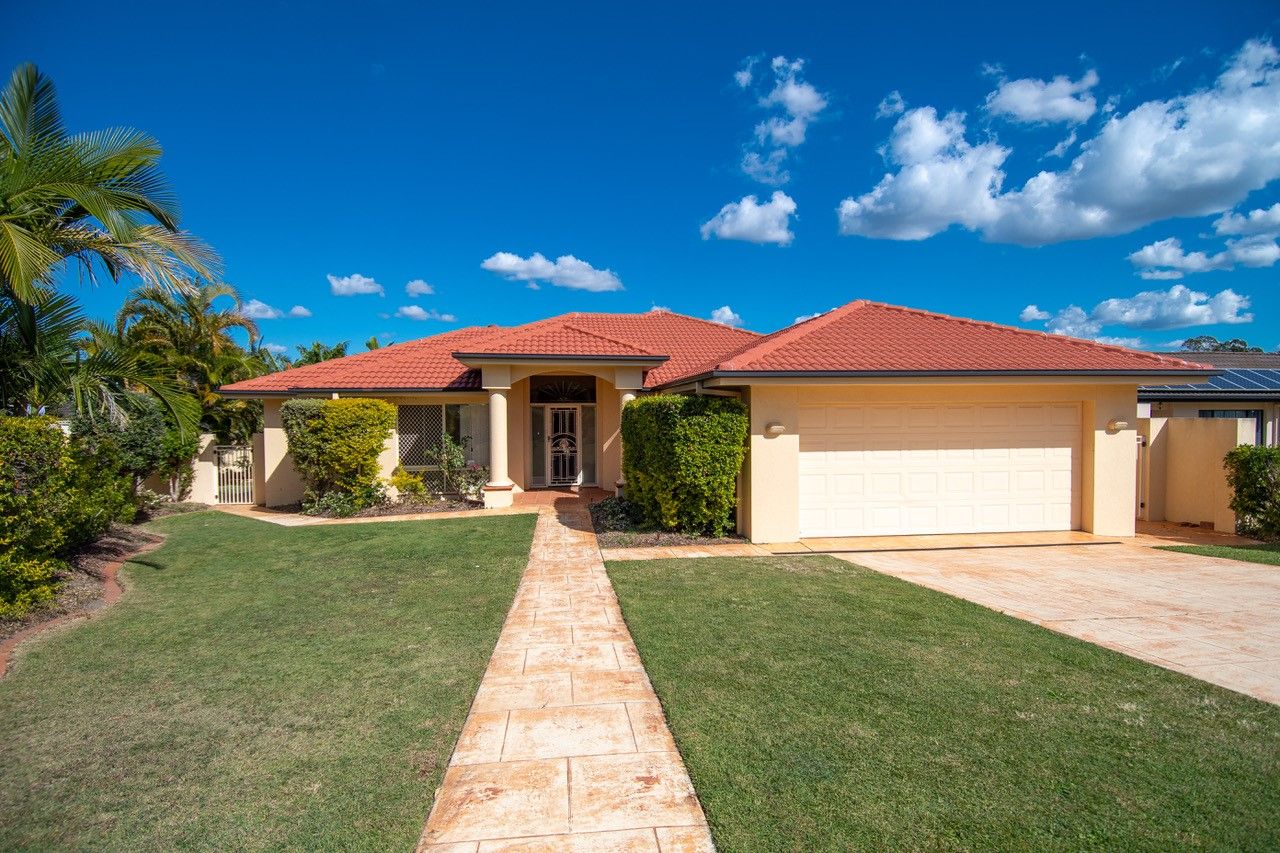 16 Nottinghill Gate Drive, Arundel QLD 4214